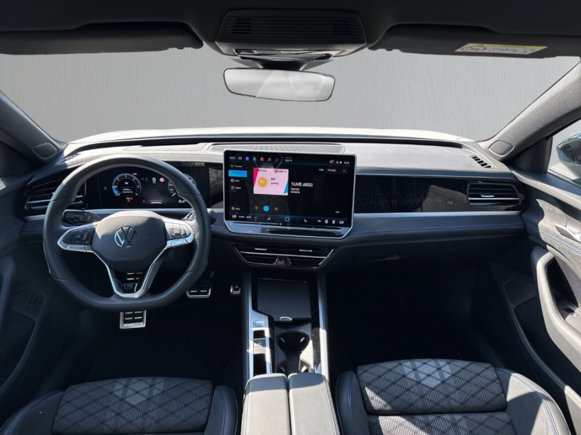Volkswagen Passat R-Line