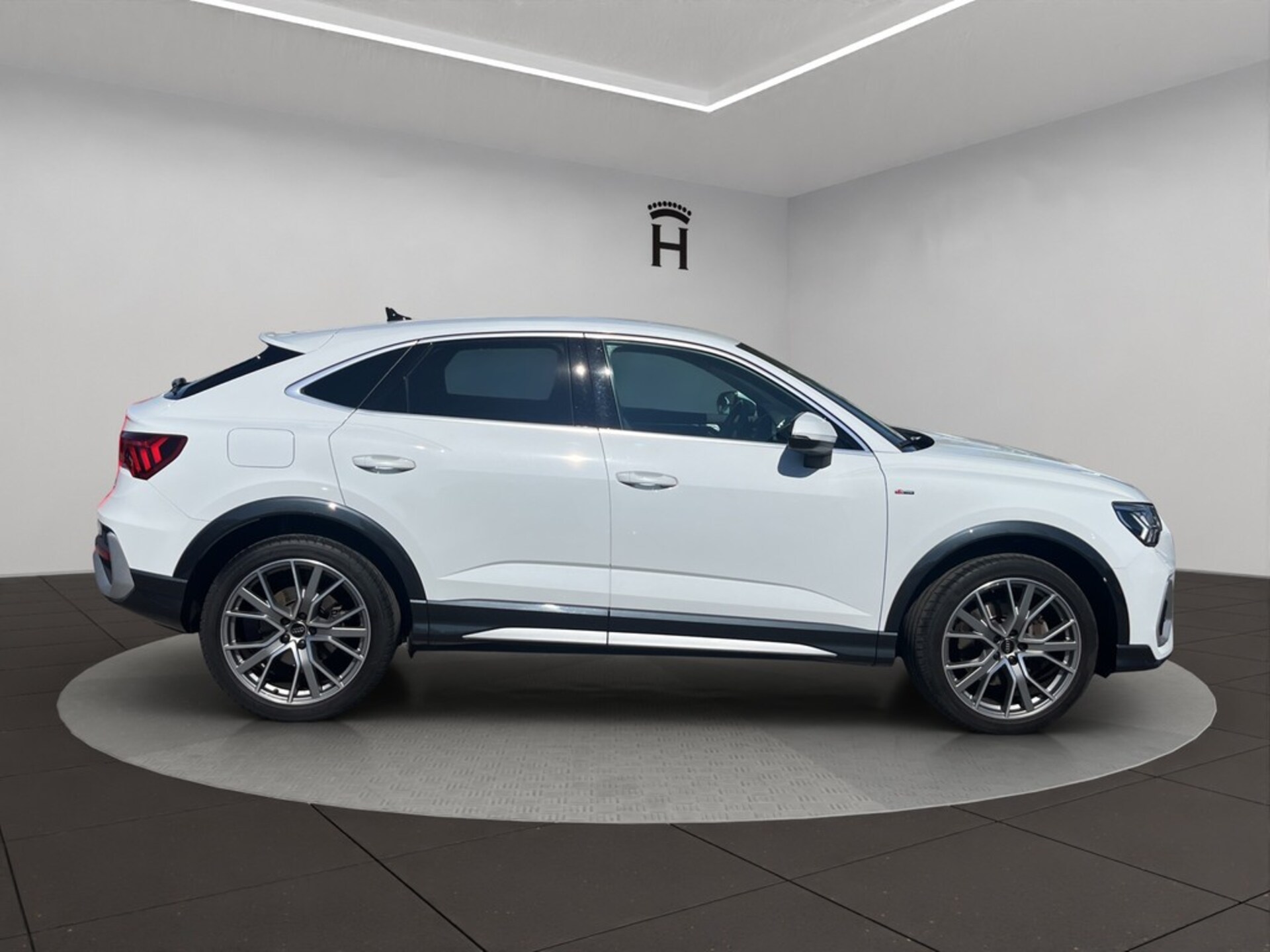Audi Q3 Sportback S line