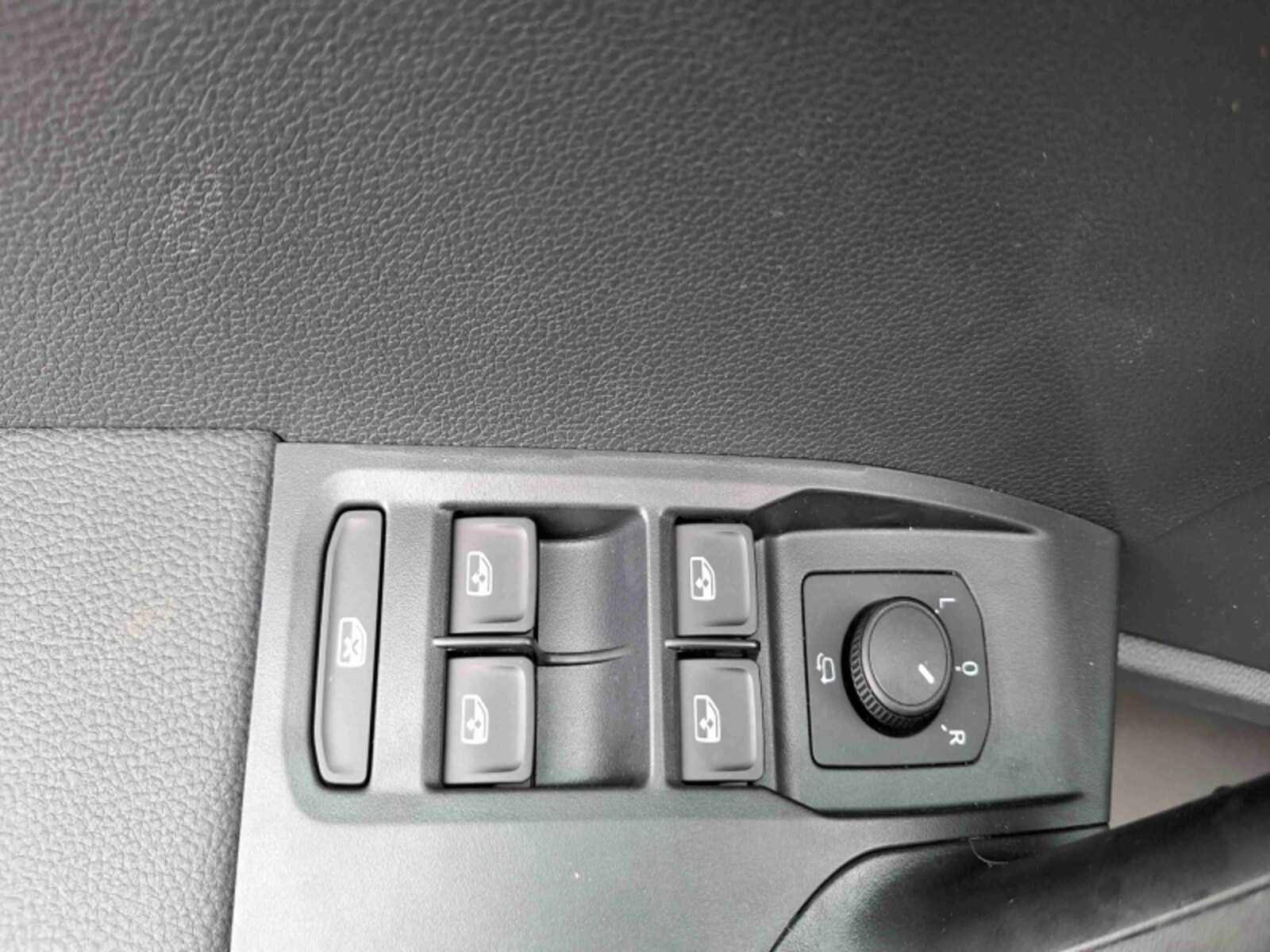 SEAT Arona – Bild 9