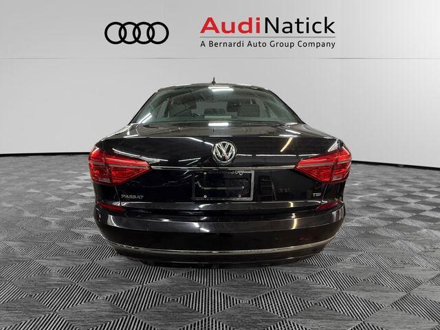 2016 Volkswagen Passat