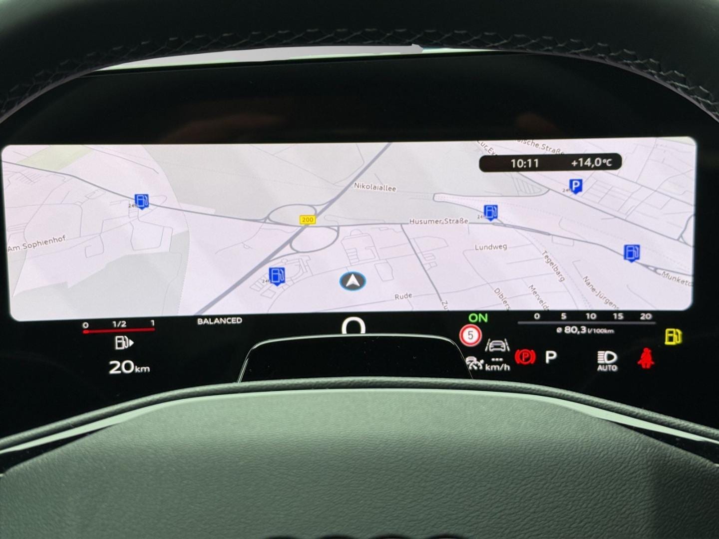Bild über Audi Q5 SUV TDI quattro 220 kW S tronic - für weitere Informationen kontaktieren Sie den Audi Partner