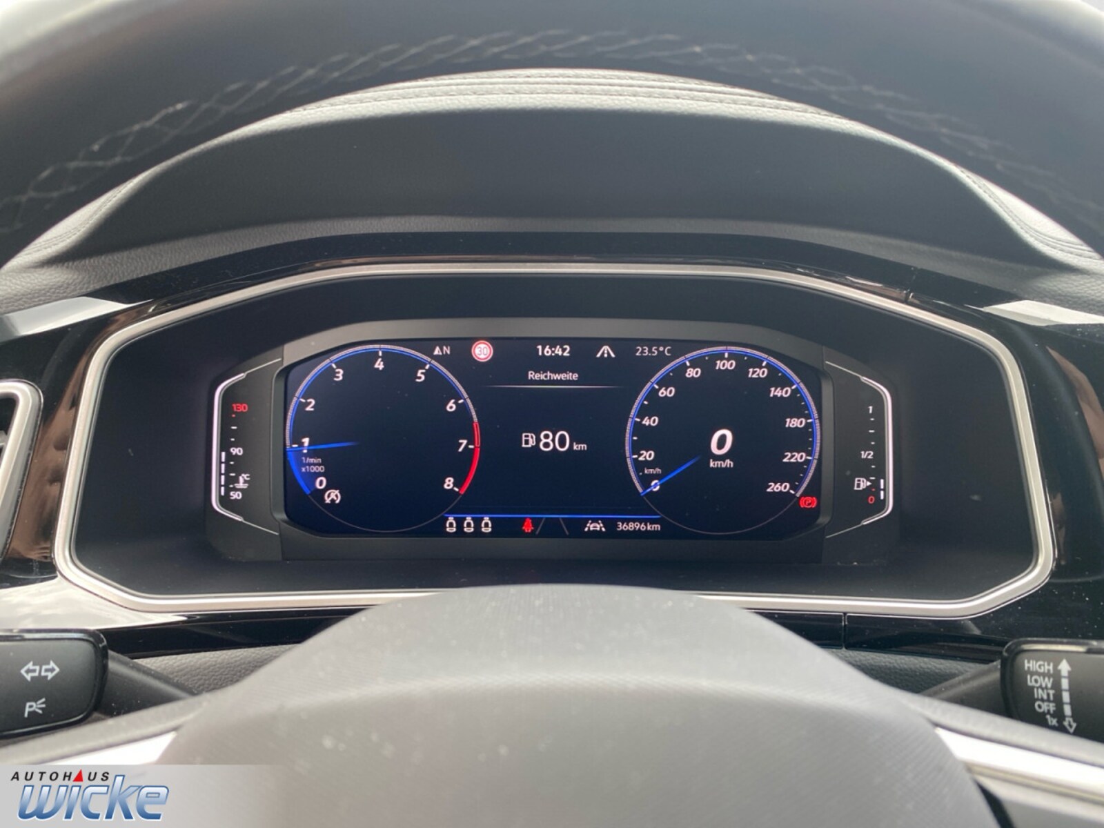 Volkswagen T-Roc – Bild 14