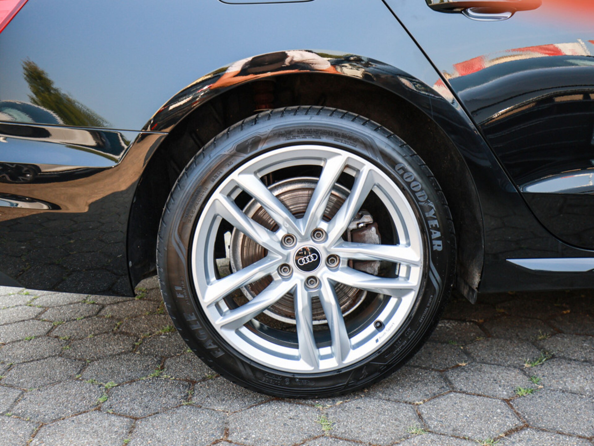 Audi A4 Avant Advanced