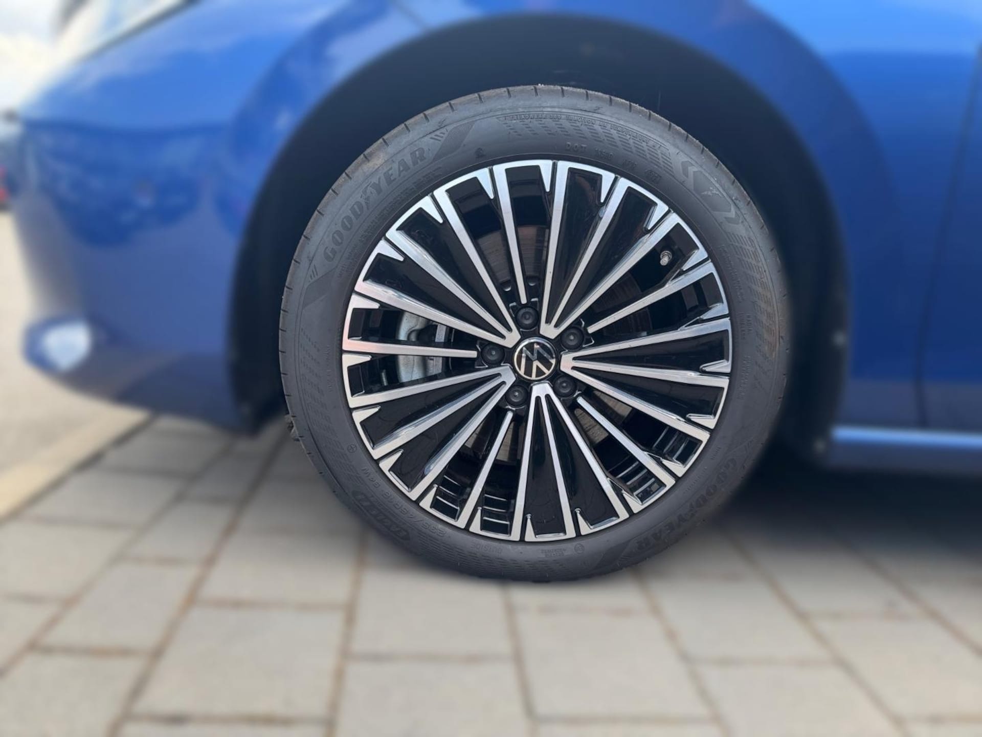 Volkswagen Passat Elegance