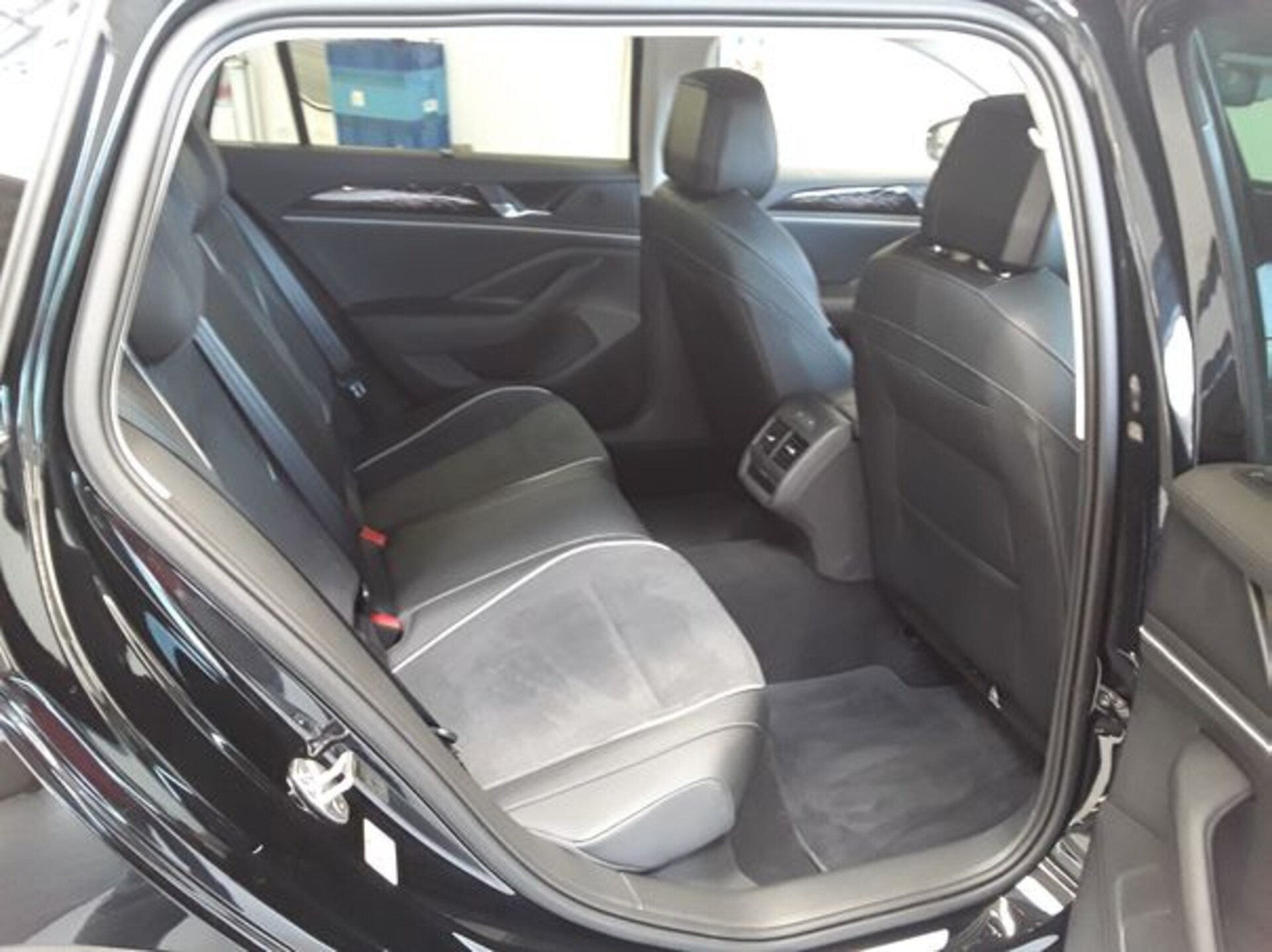 Volkswagen Passat Elegance