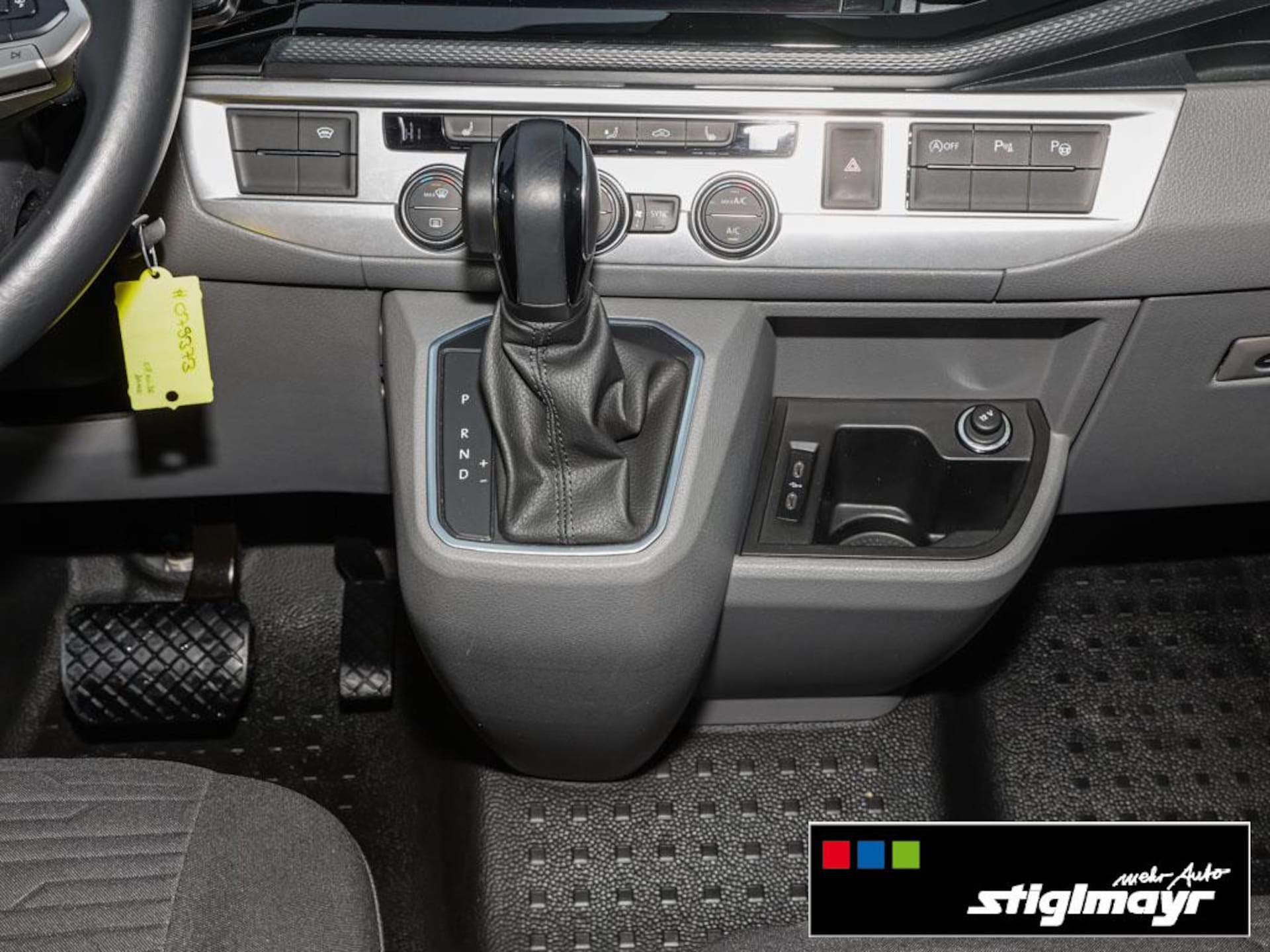Volkswagen T6.1 Caravelle langer Radstand Comfortline