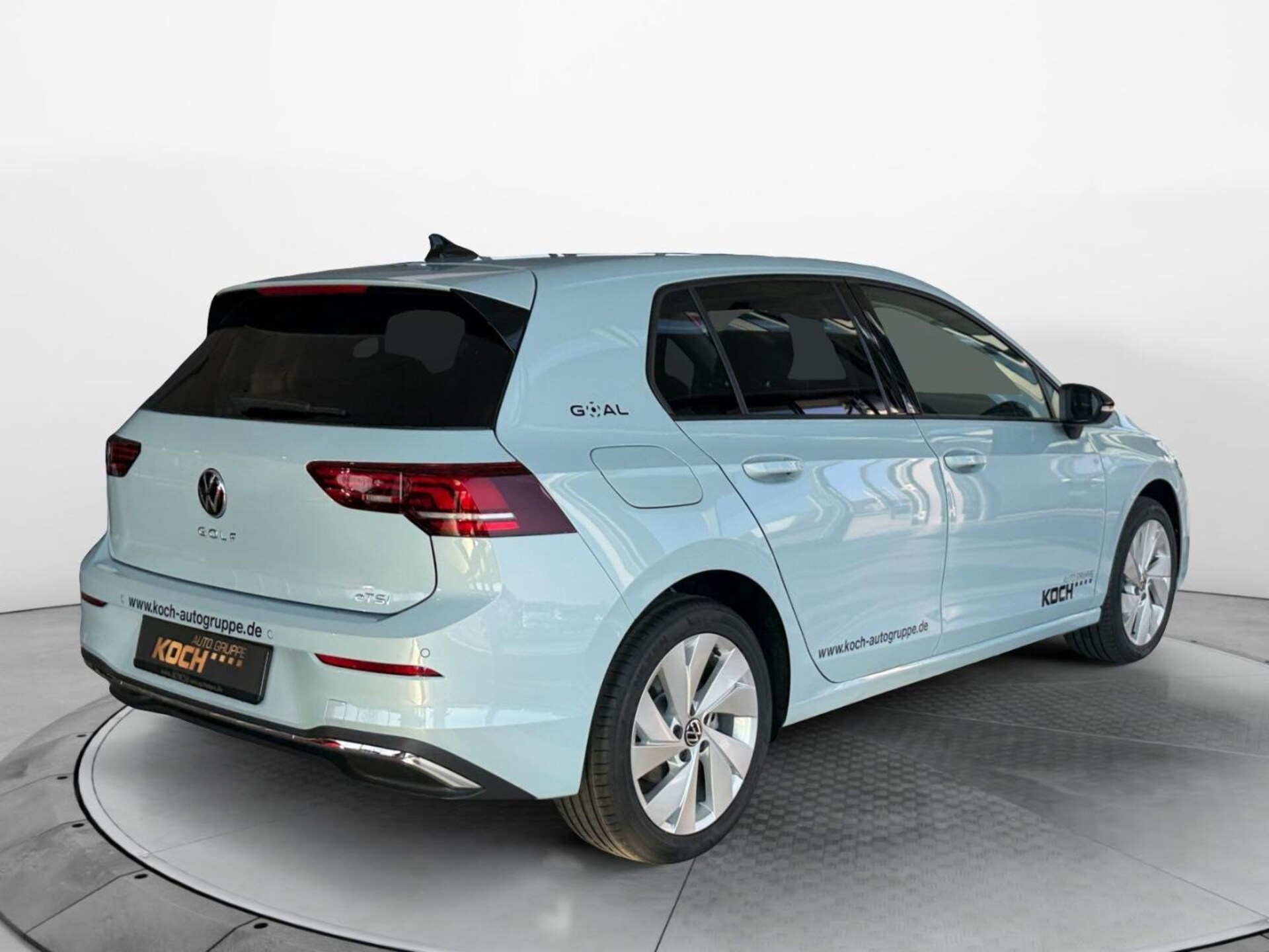 Volkswagen Golf Life