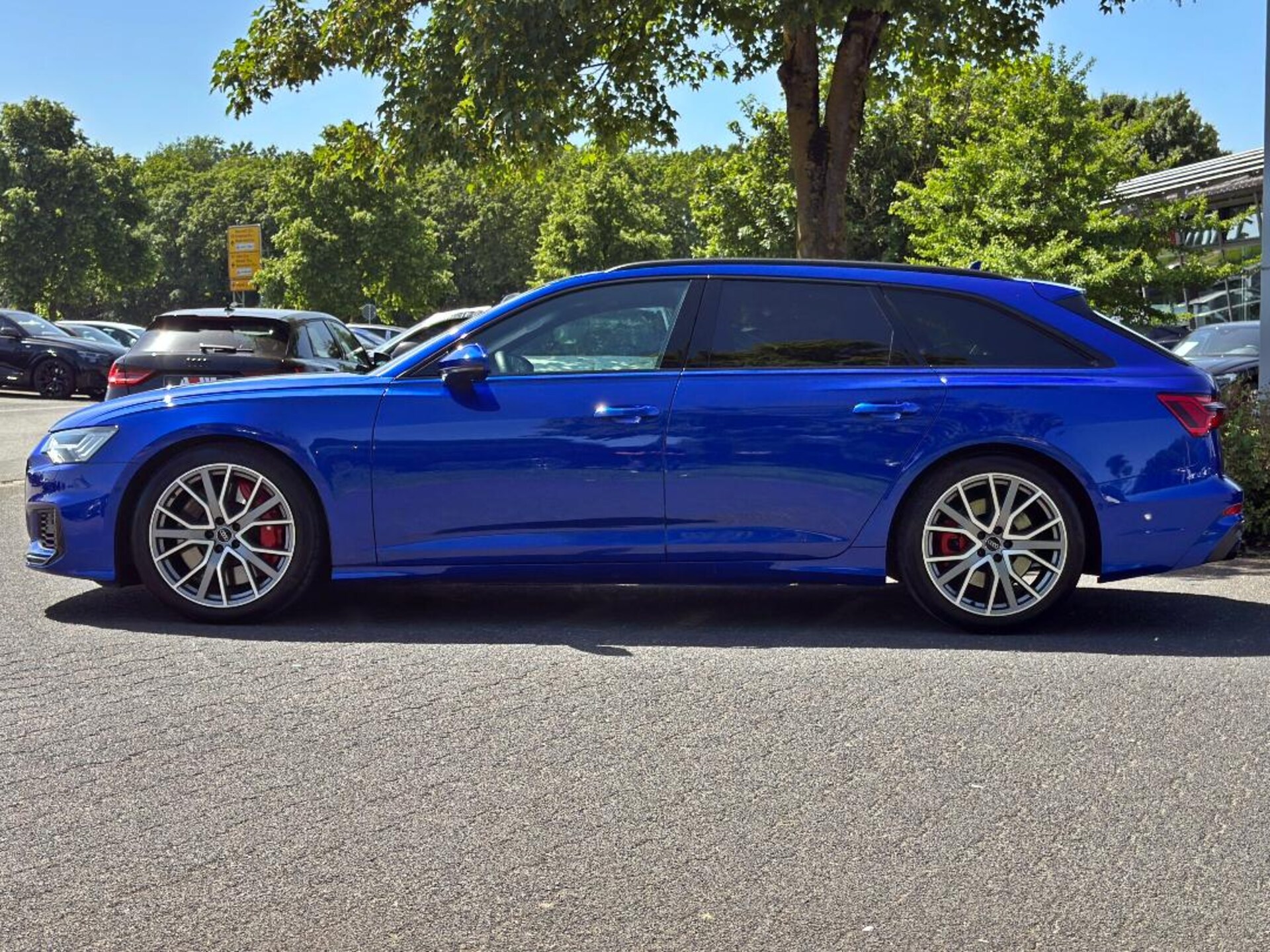 Audi S6 Avant
