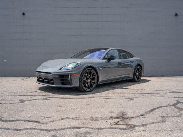 Photo of 2025 Porsche Panamera