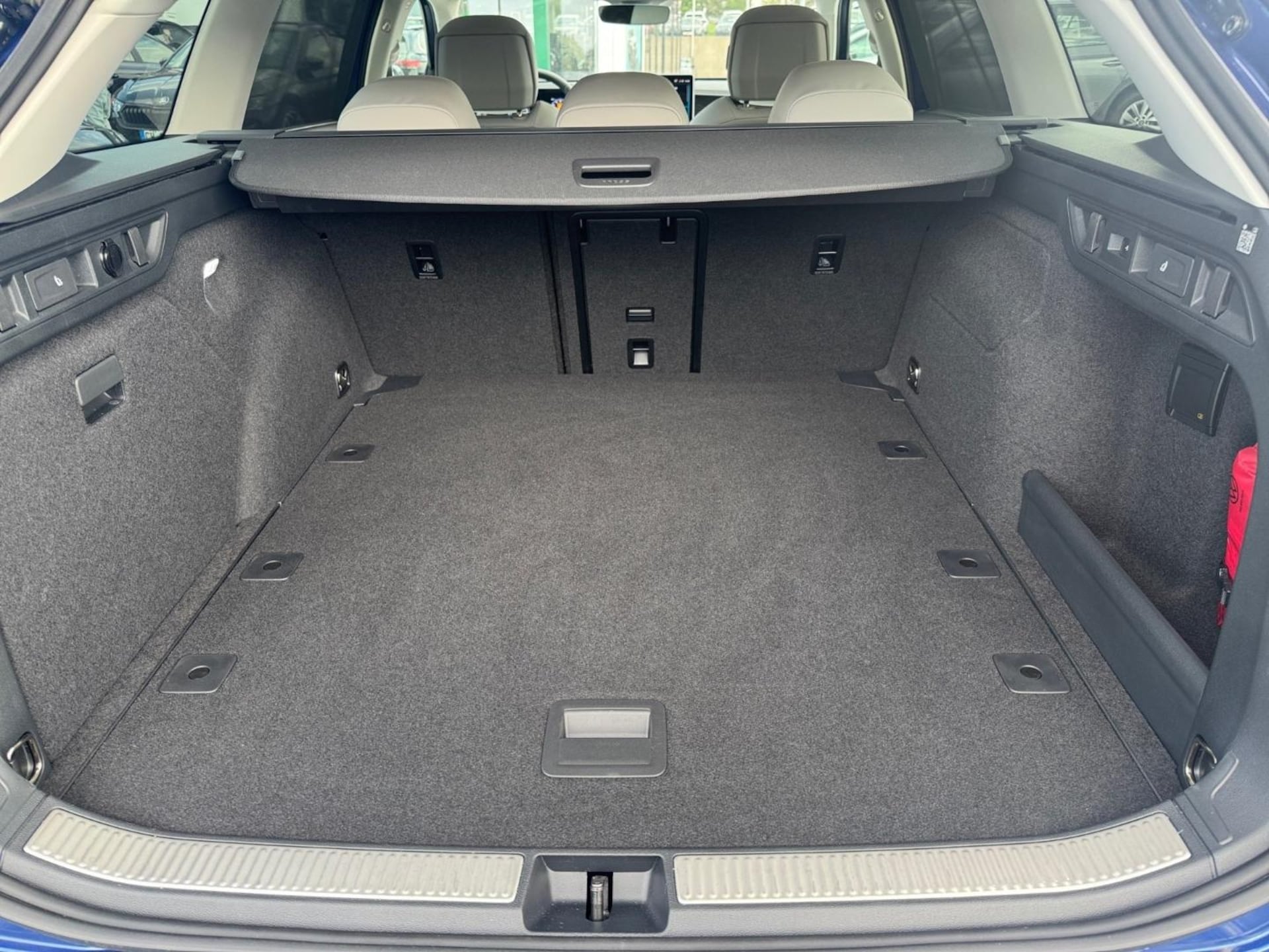 Volkswagen Passat Elegance