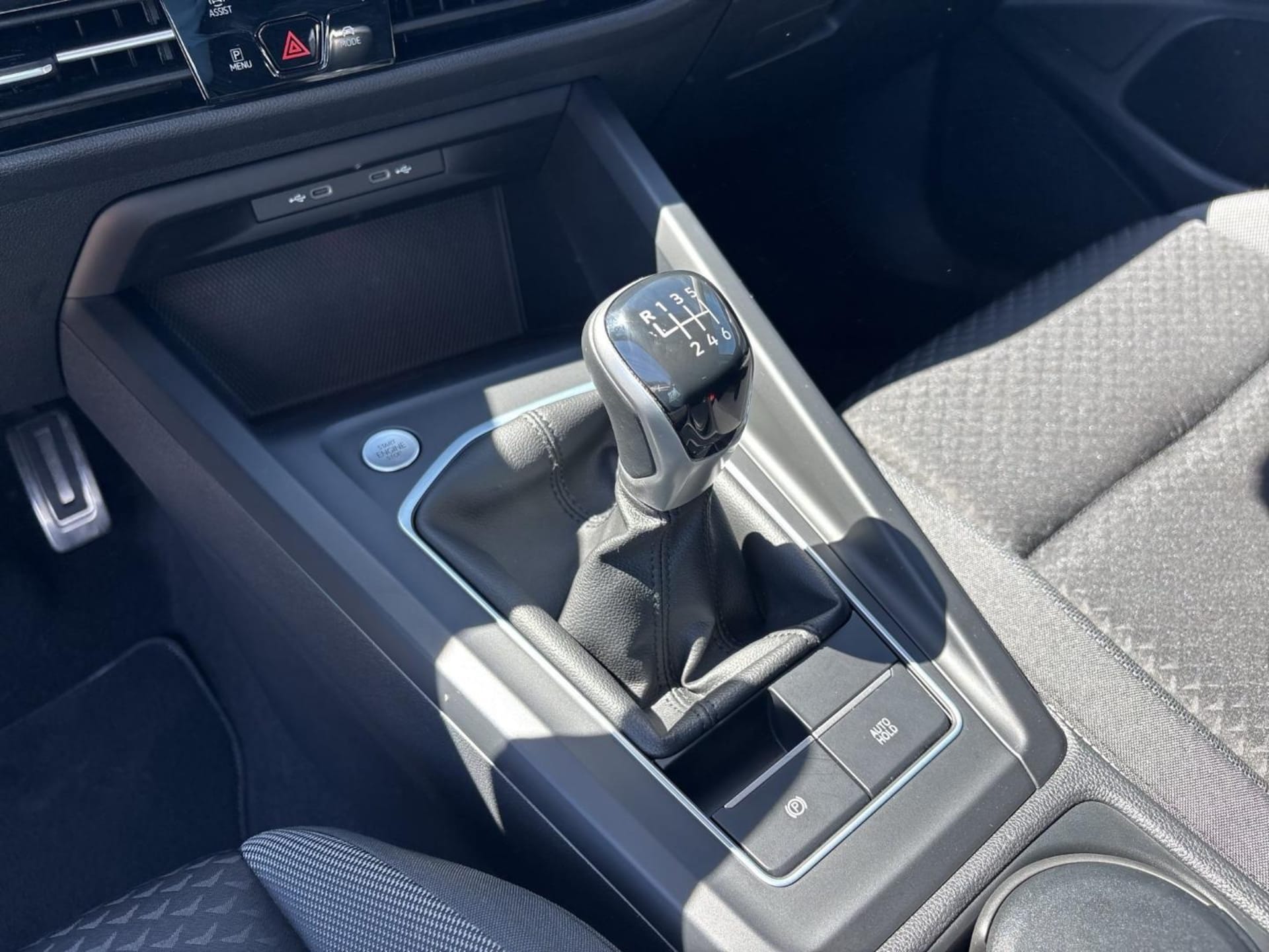 Volkswagen Golf Active