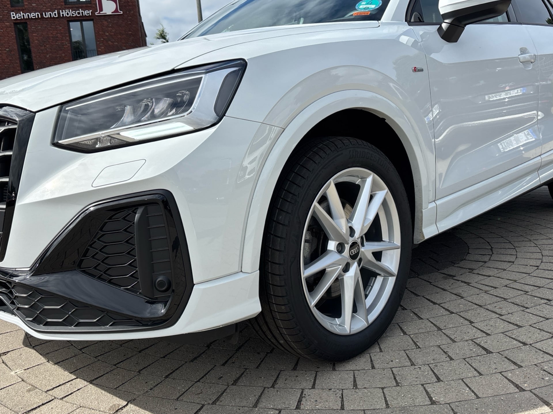 Audi Q2 S line