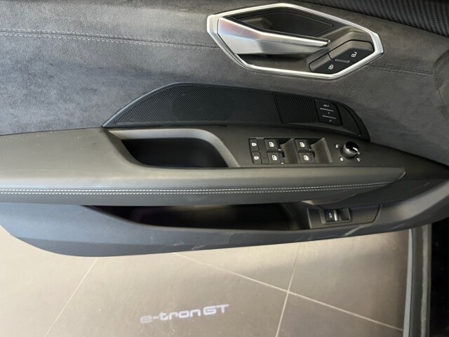 Image about Audi RS e-tron GT e-tron quattro