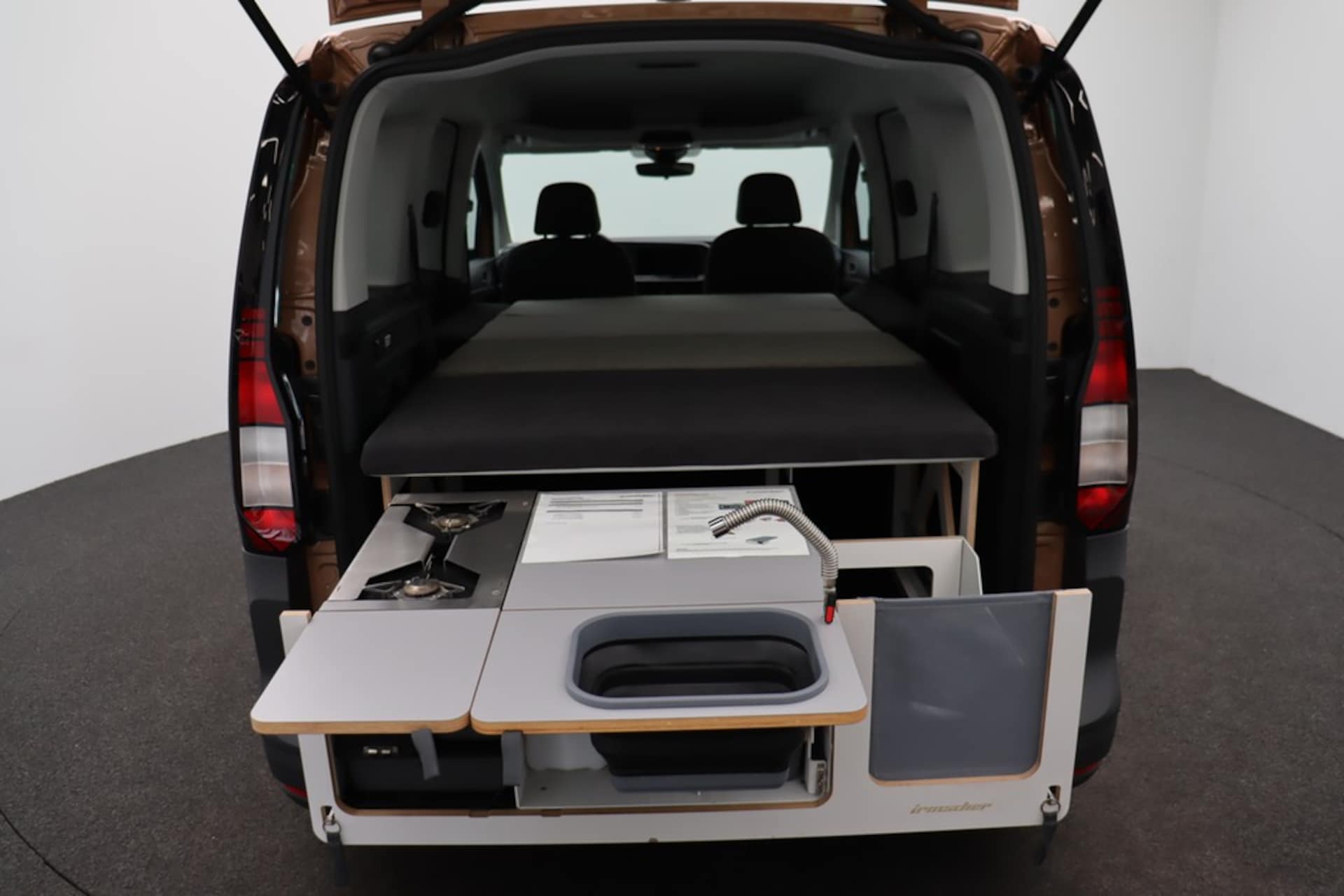 Volkswagen Caddy Basis-Modell