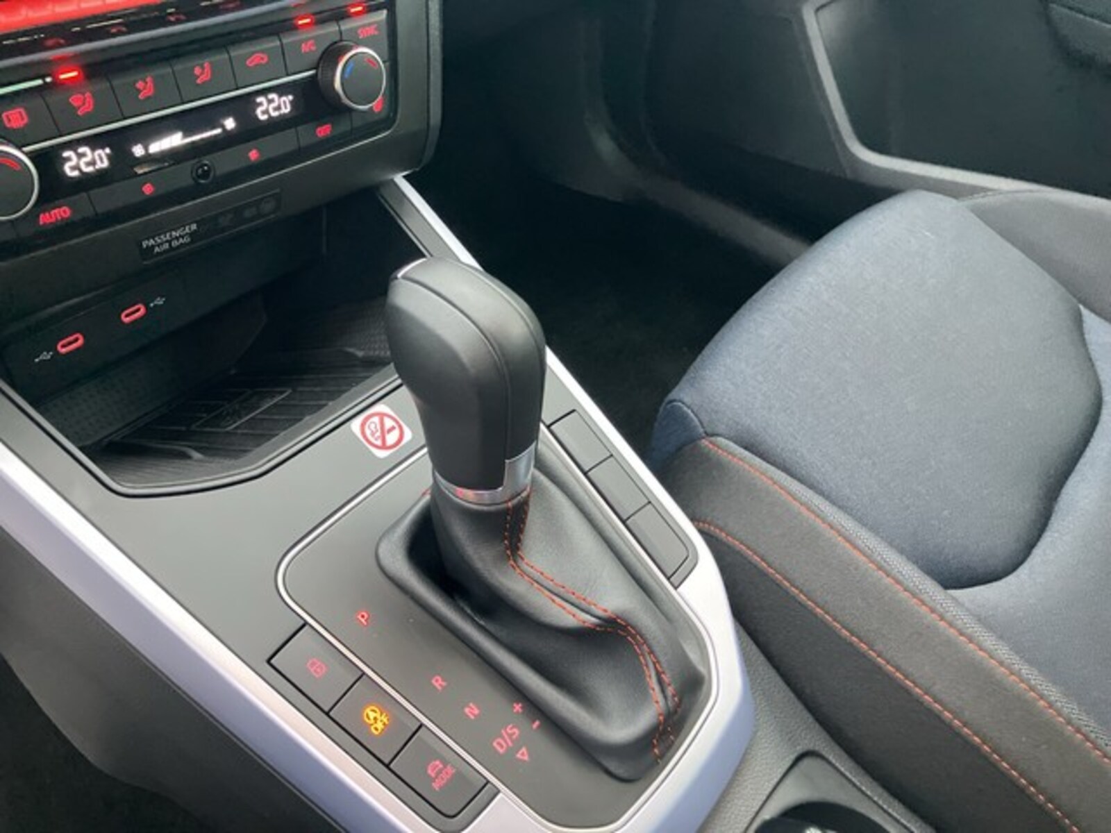 SEAT Arona – Bild 15