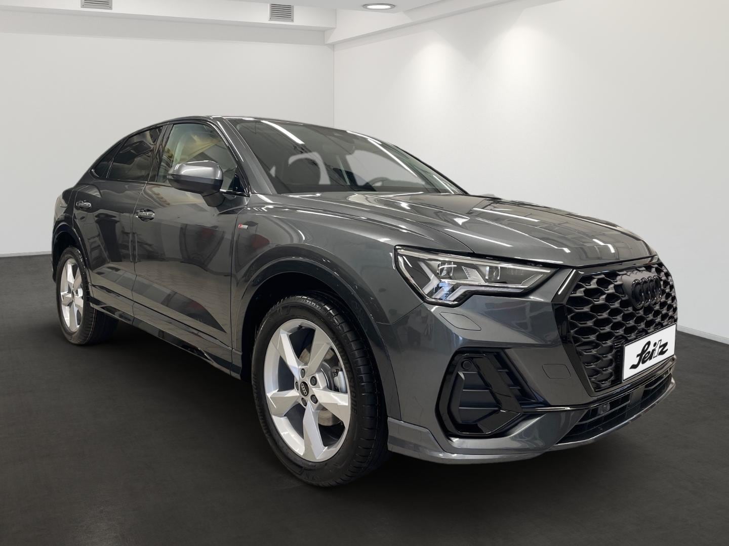 Bild über Audi Q3 Sportback S line 35 TDI S tronic - für weitere Informationen kontaktieren Sie den Audi Partner