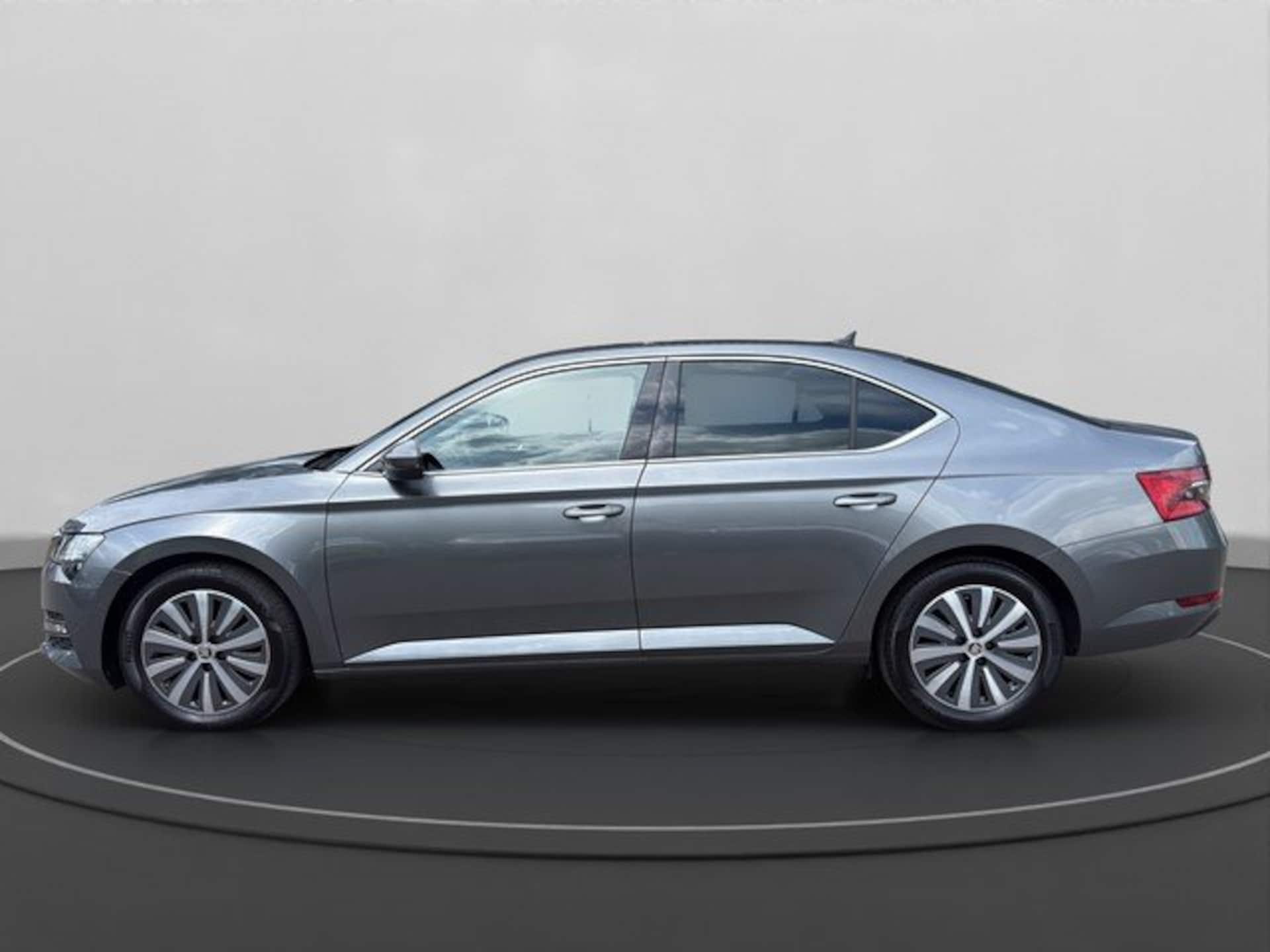 Skoda Superb Style