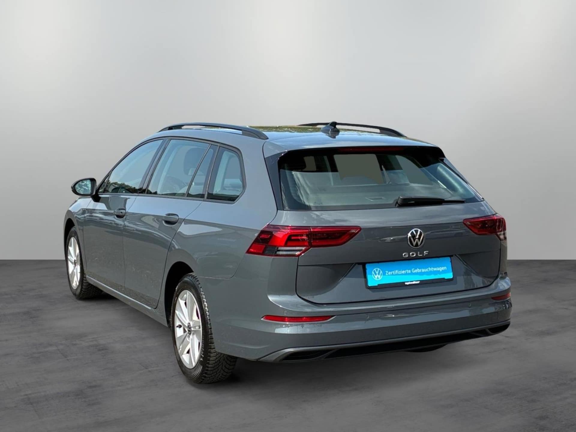 Volkswagen Golf Variant Life