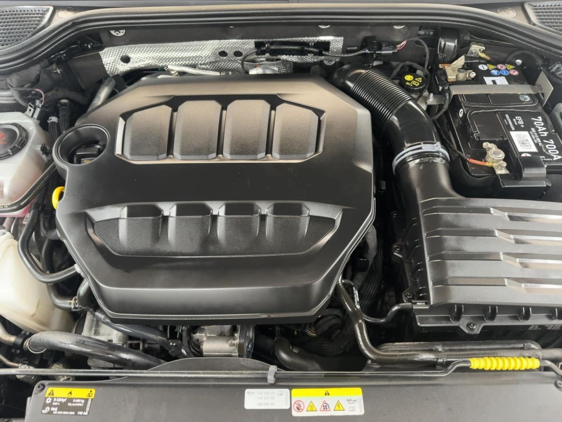 Volkswagen Golf Variant R