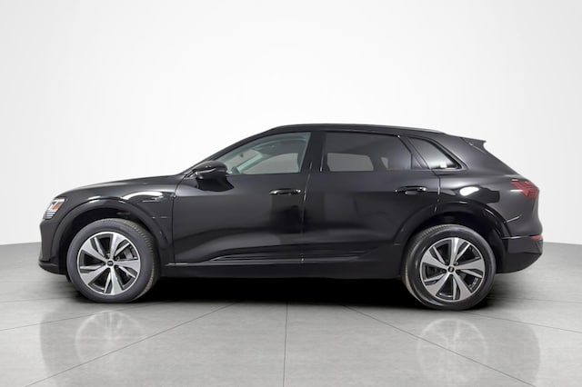 2024 Audi Q8 e-tron
