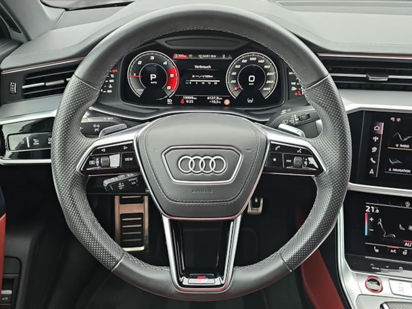 Bild über Audi S6 Limousine TDI quattro tiptronic - für weitere Informationen kontaktieren Sie den Audi Partner