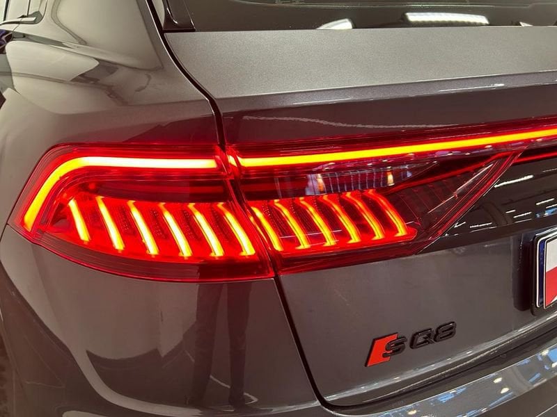 Image about Audi SQ8 SQ8 TDI 320 kW (435 PS) tiptronic