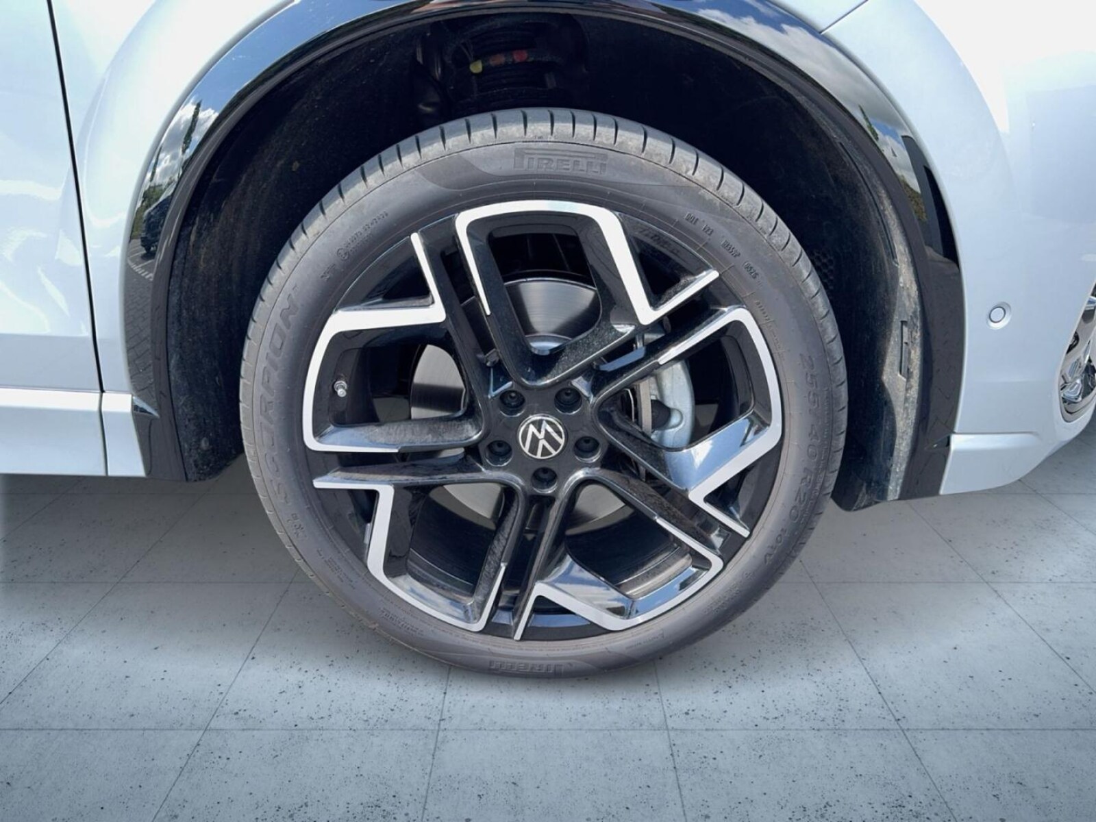 Volkswagen Tiguan – Bild 7