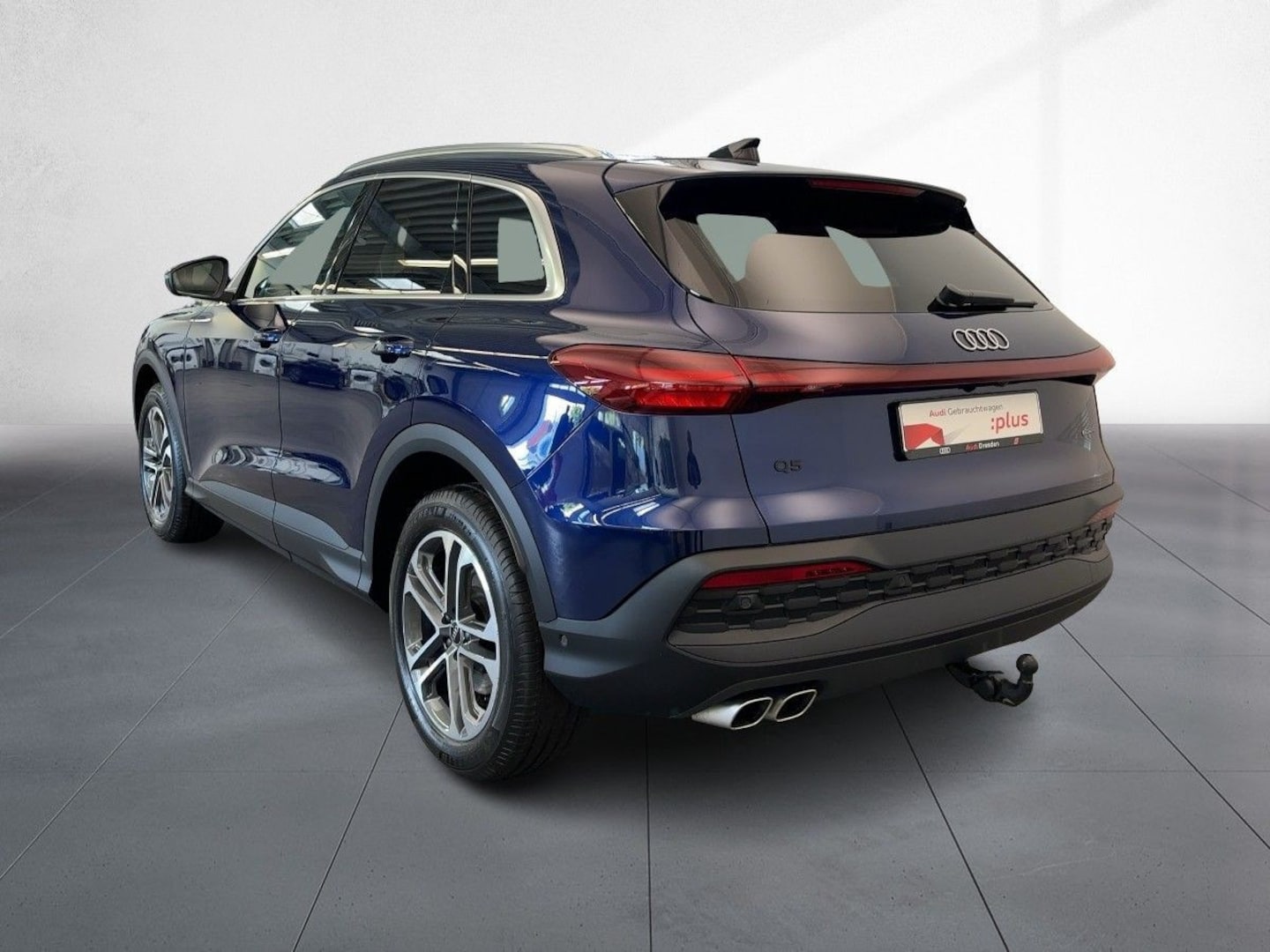 Bild über Audi Q5 SUV TDI quattro 150 kW S tronic - für weitere Informationen kontaktieren Sie den Audi Partner