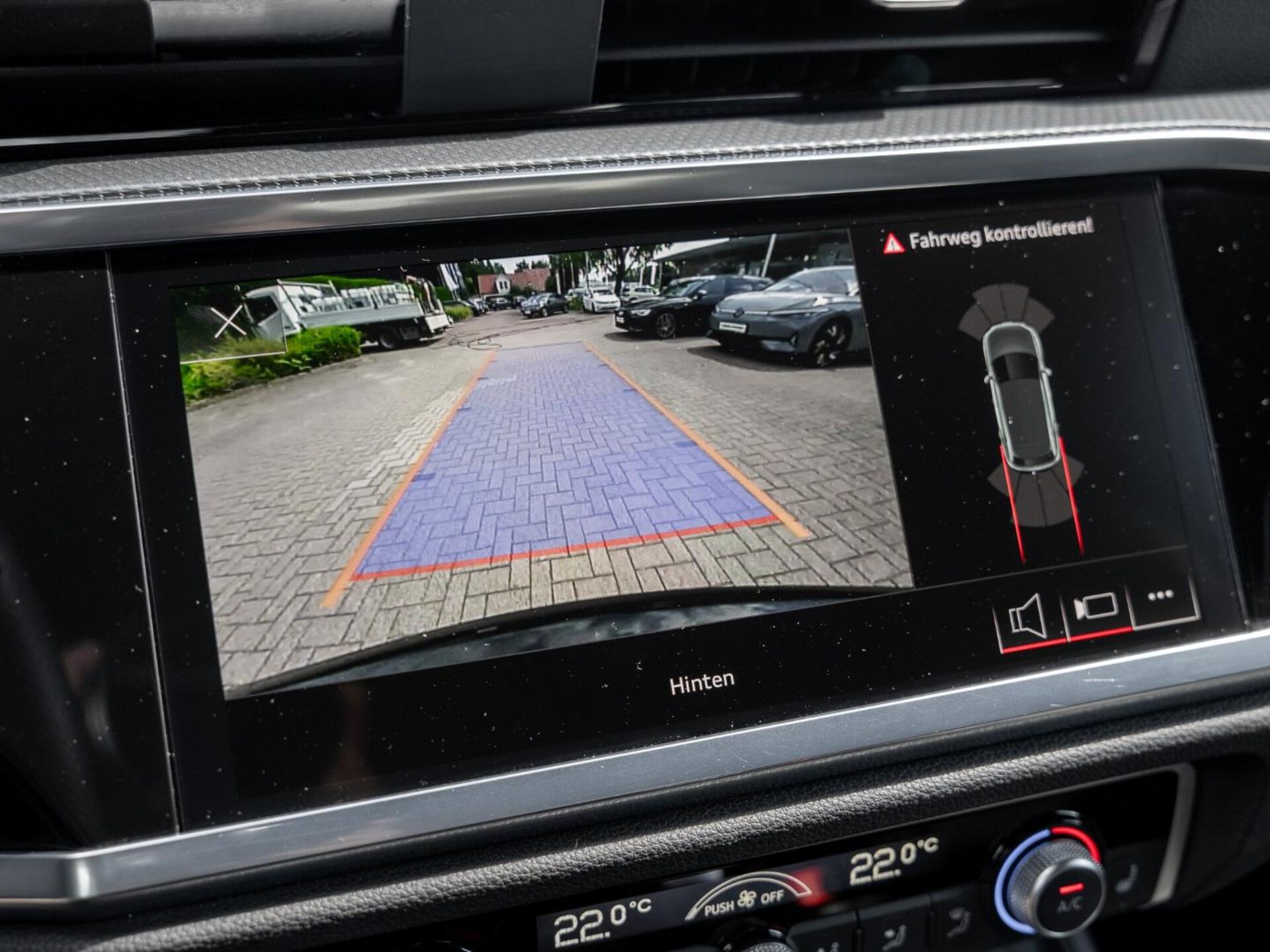 Audi Q3 SUV S line