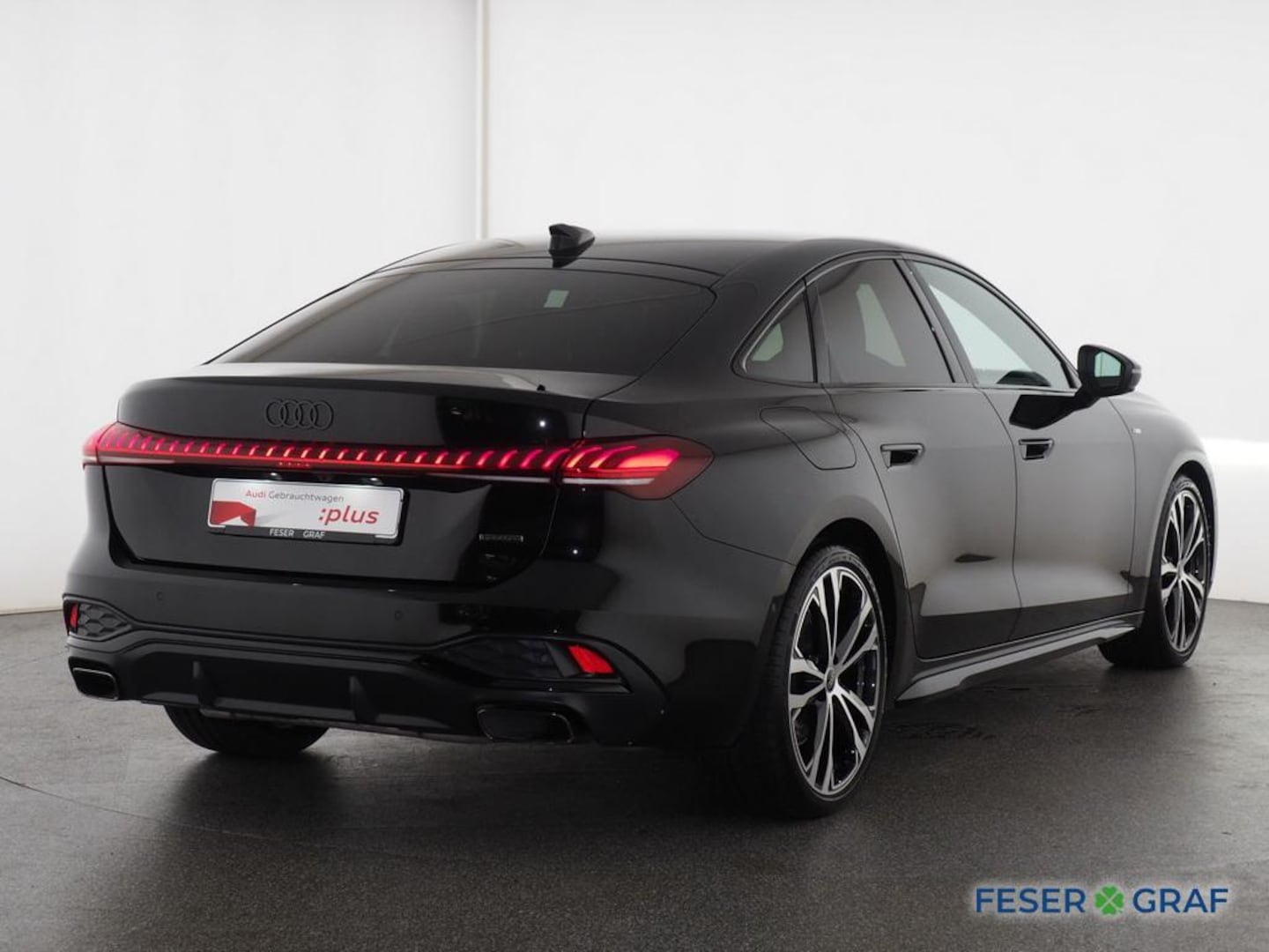 Bild über Audi A5 Limousine TFSI quattro 150 kW S tronic - für weitere Informationen kontaktieren Sie den Audi Partner