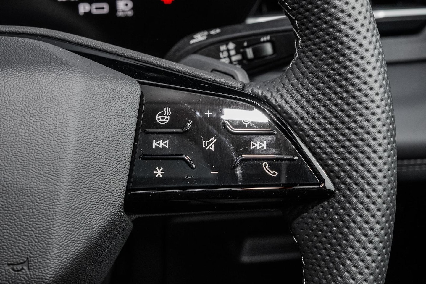 Image about Audi Q6 Sportback e-tron e-tron quattro