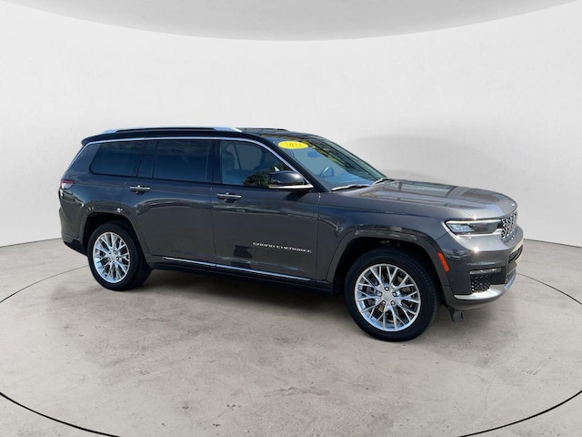 Photo of 2021 Jeep Grand Cherokee L