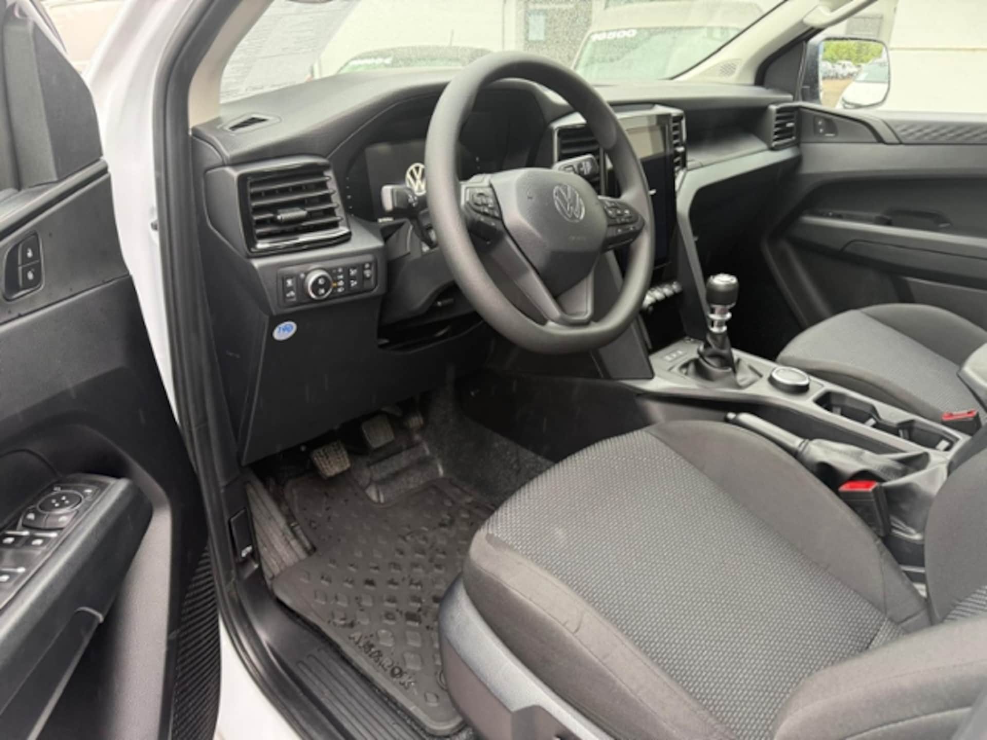 Volkswagen Amarok DoubleCab Basis-Modell