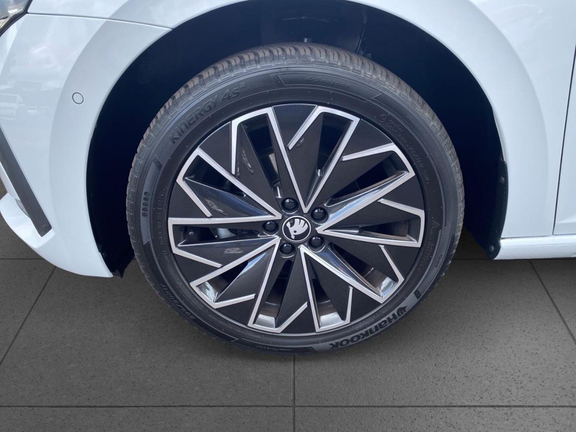 Skoda Scala Tour