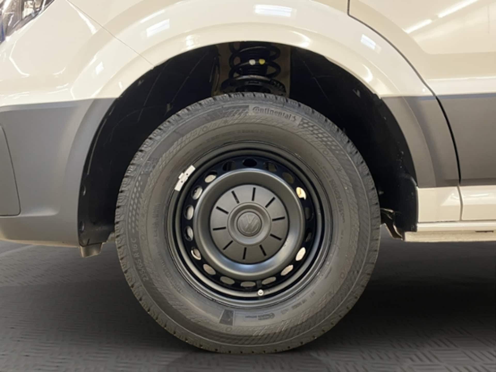 Volkswagen Crafter Kasten mittlerer Radstand