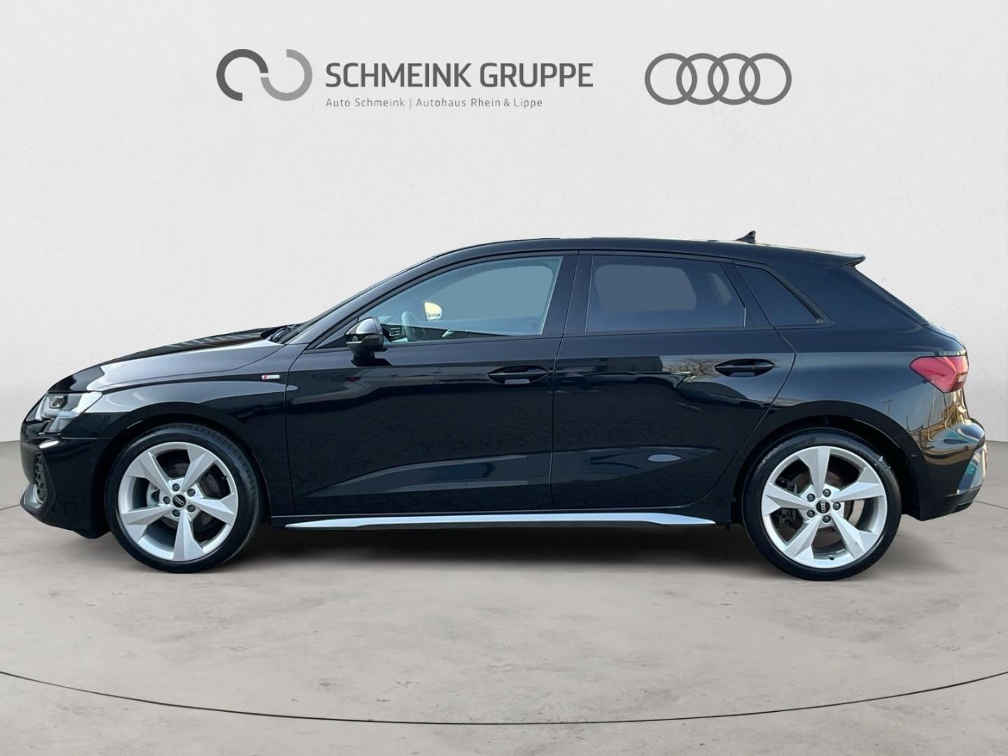 Bild über Audi A3 Sportback S line 35 TFSI S tronic - für weitere Informationen kontaktieren Sie den Audi Partner