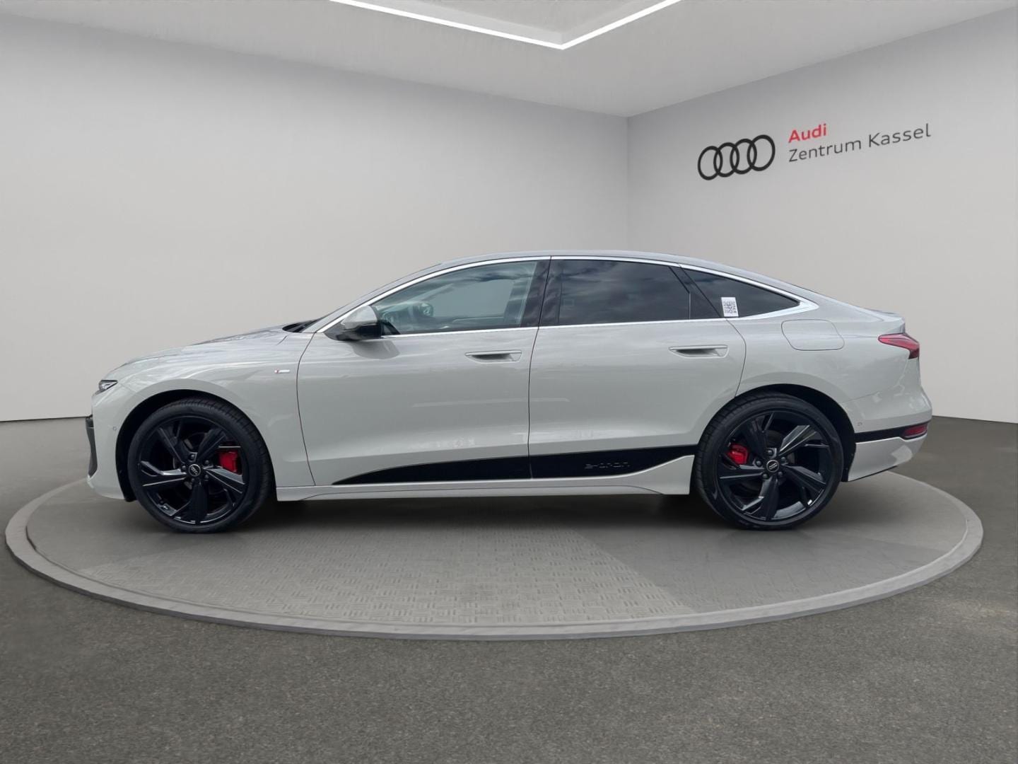 Bild über Audi A6 Sportback e-tron e-tron - für weitere Informationen kontaktieren Sie den Audi Partner