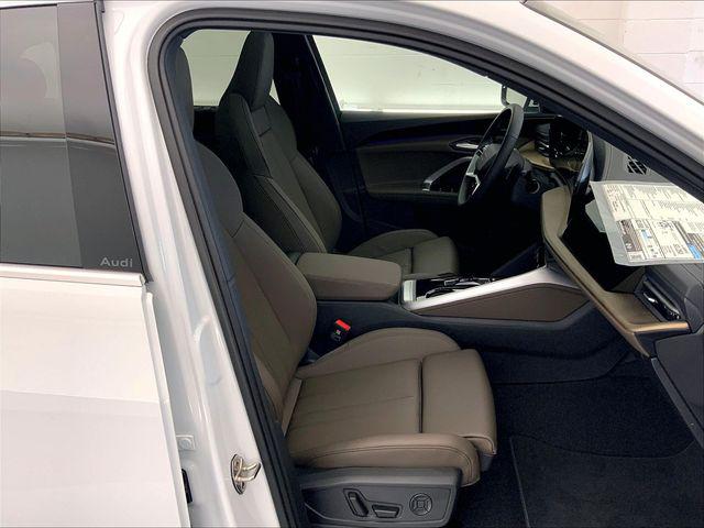 2025 Audi Q5 Premium Plus - Photo 11