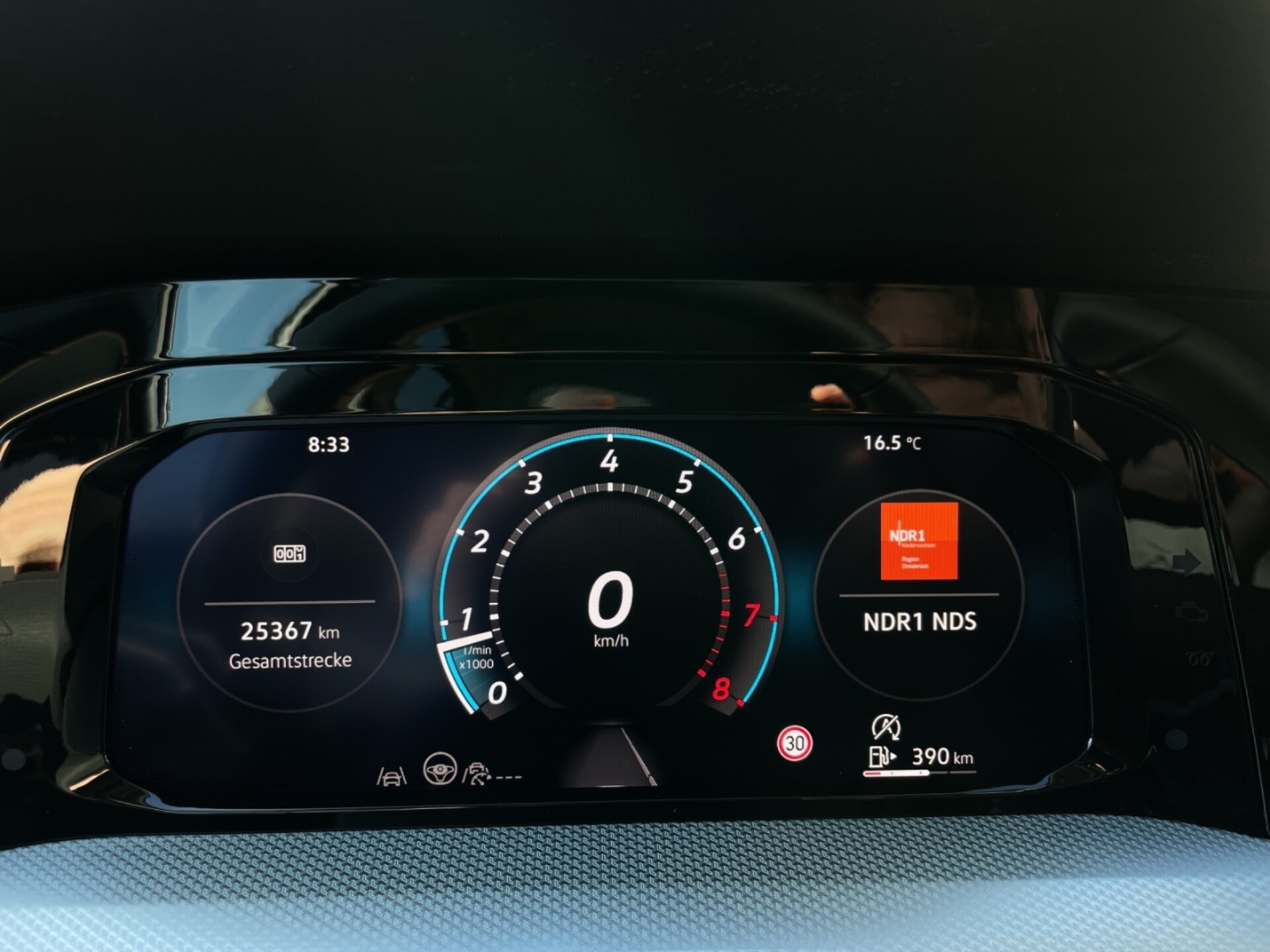 Volkswagen Golf Life