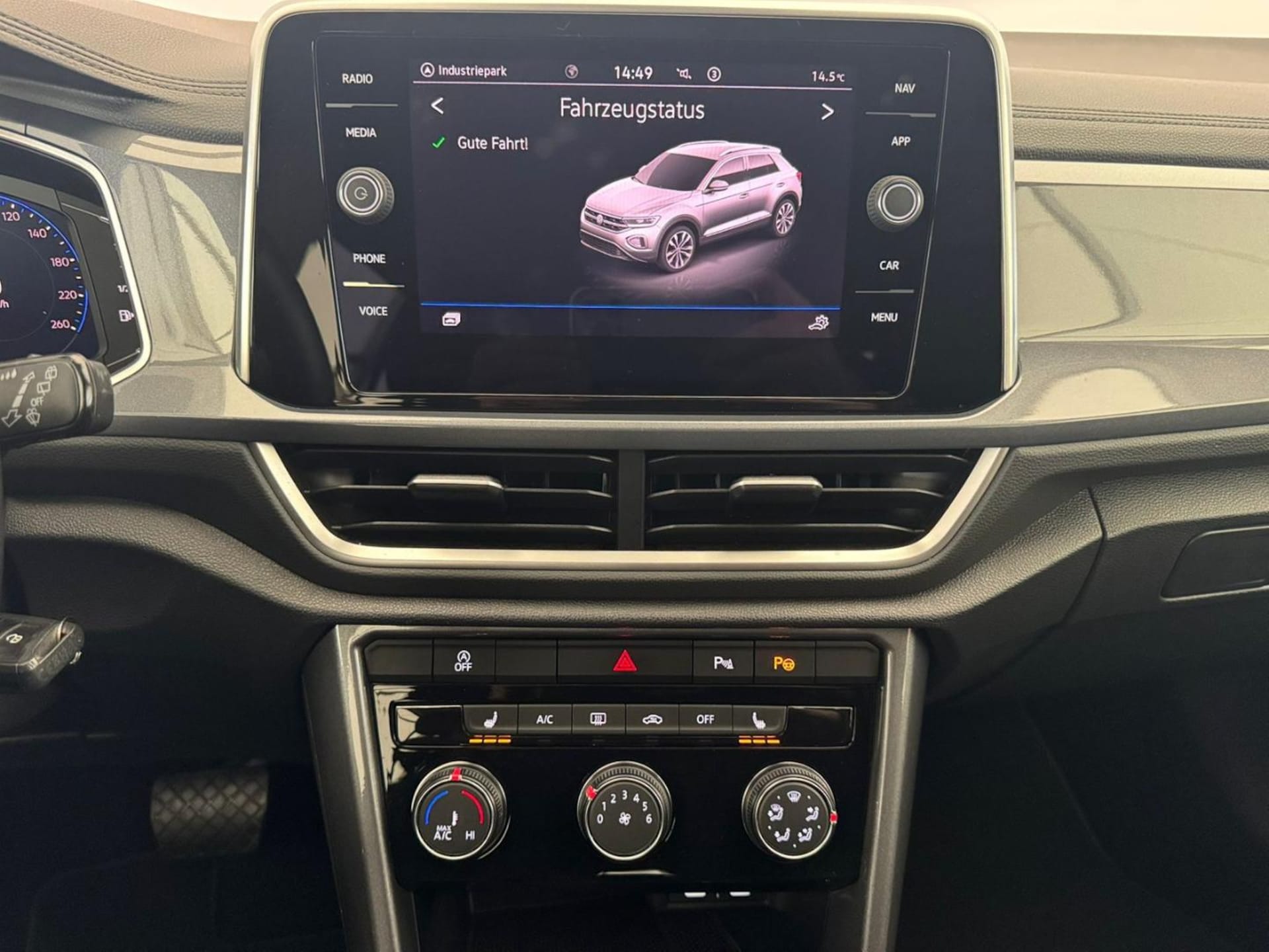 Volkswagen T-Roc Style