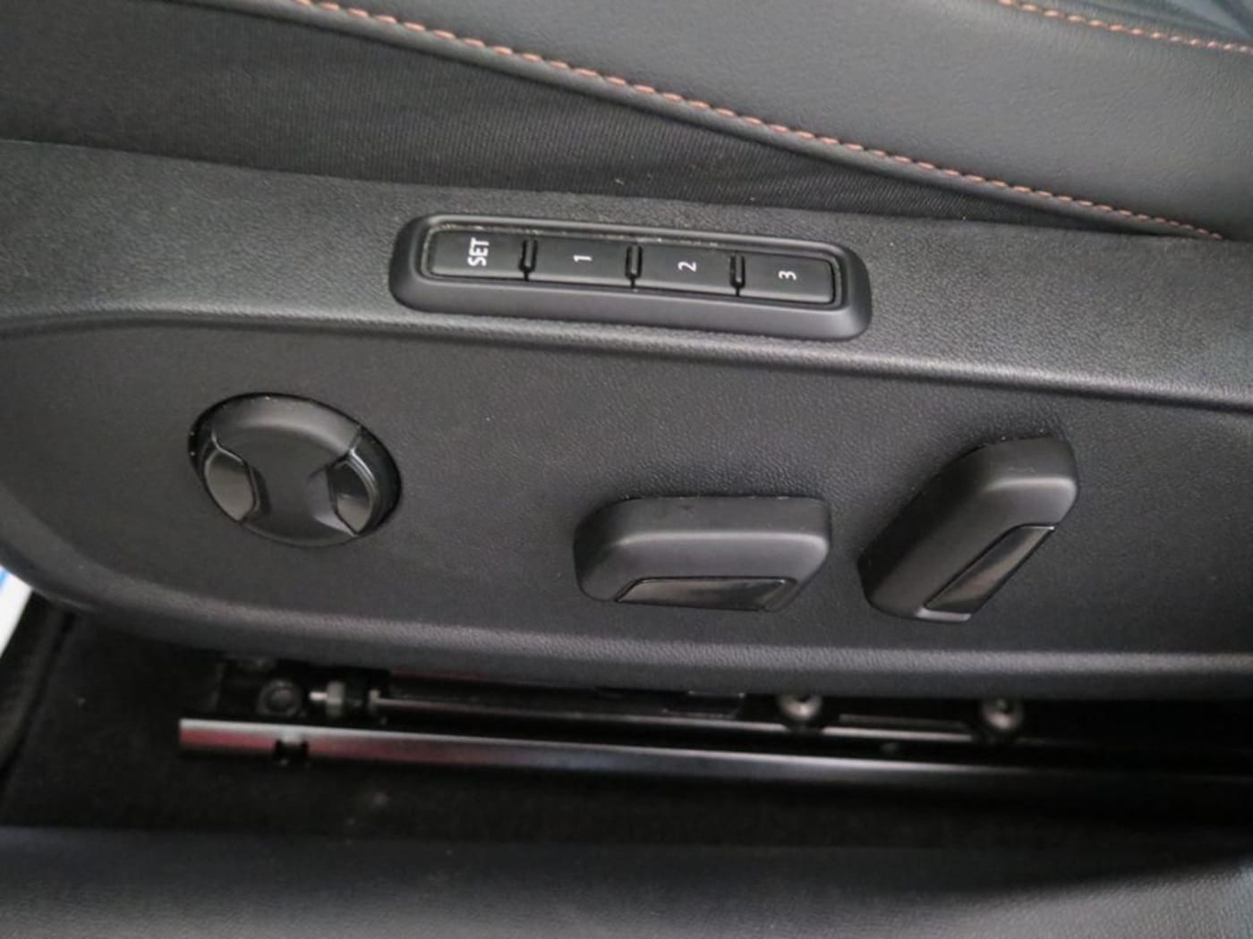 CUPRA Formentor 1.5 TSI e-Hybrid VZ DSG 200 kW (272 CV) — photo 14