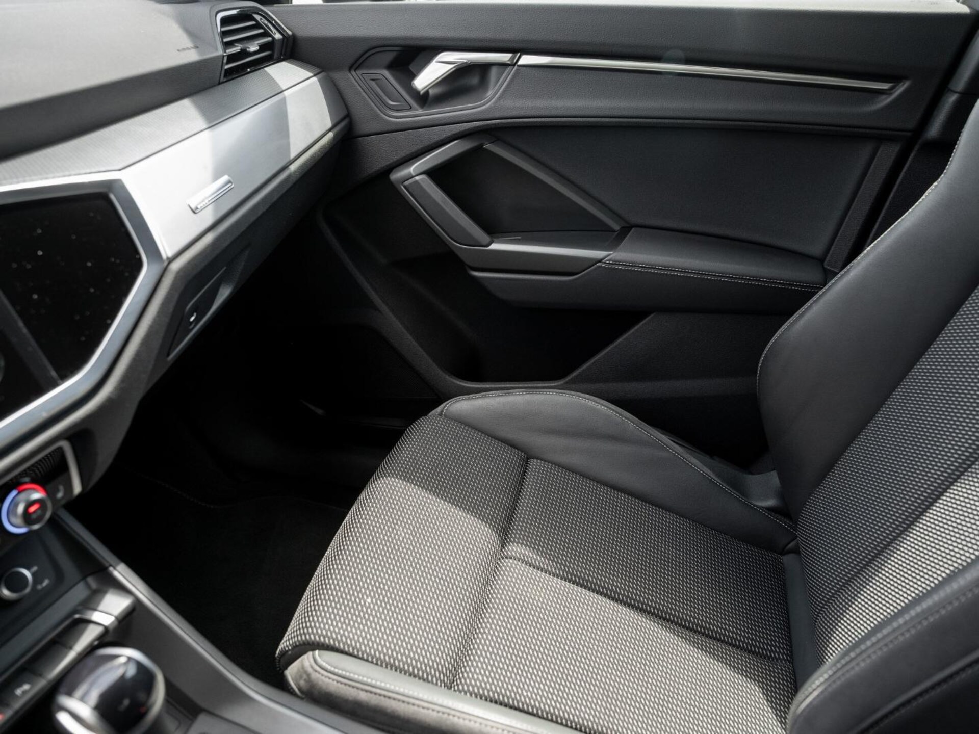 Audi Q3 SUV S line