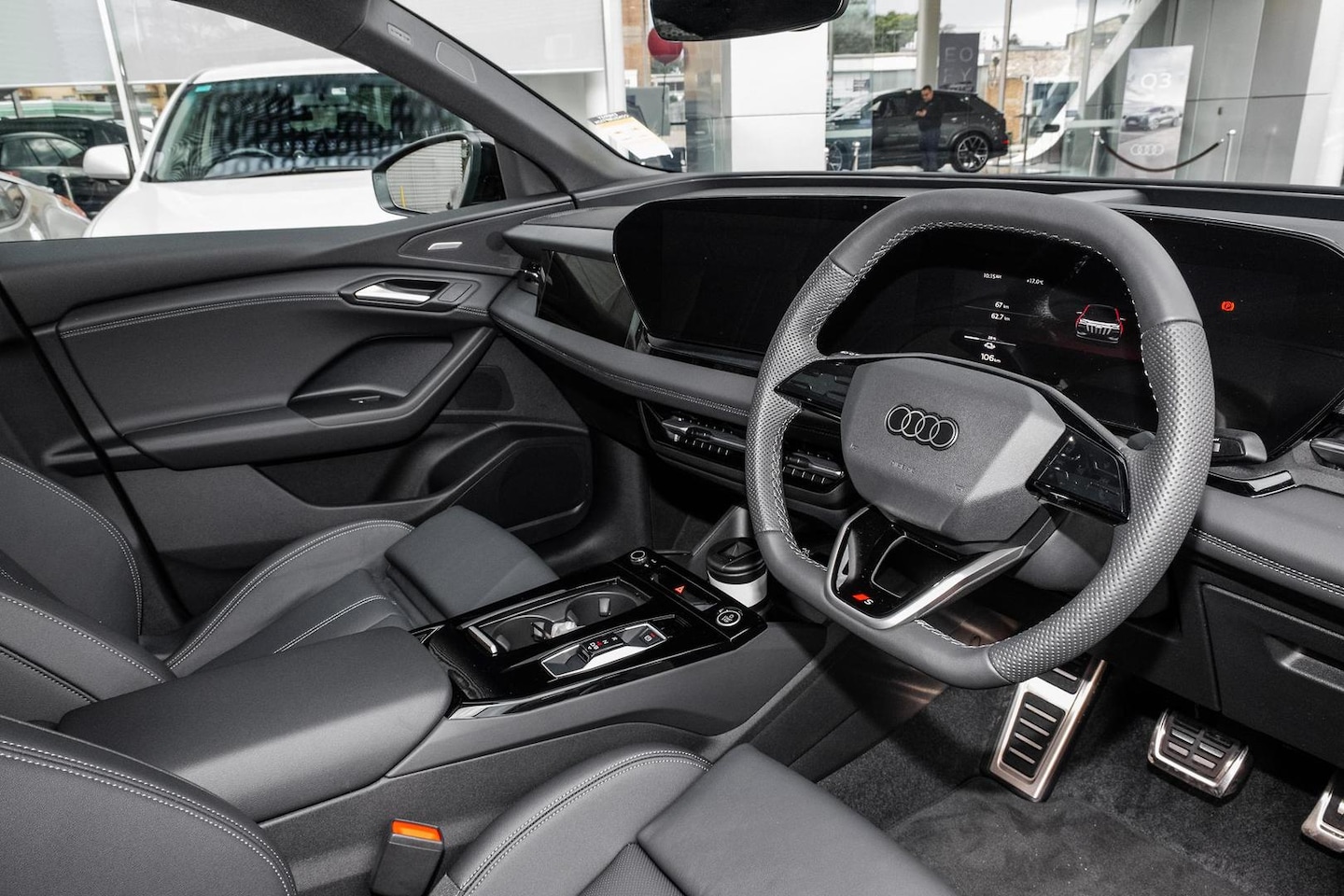Image about Audi Q6 Sportback e-tron e-tron quattro