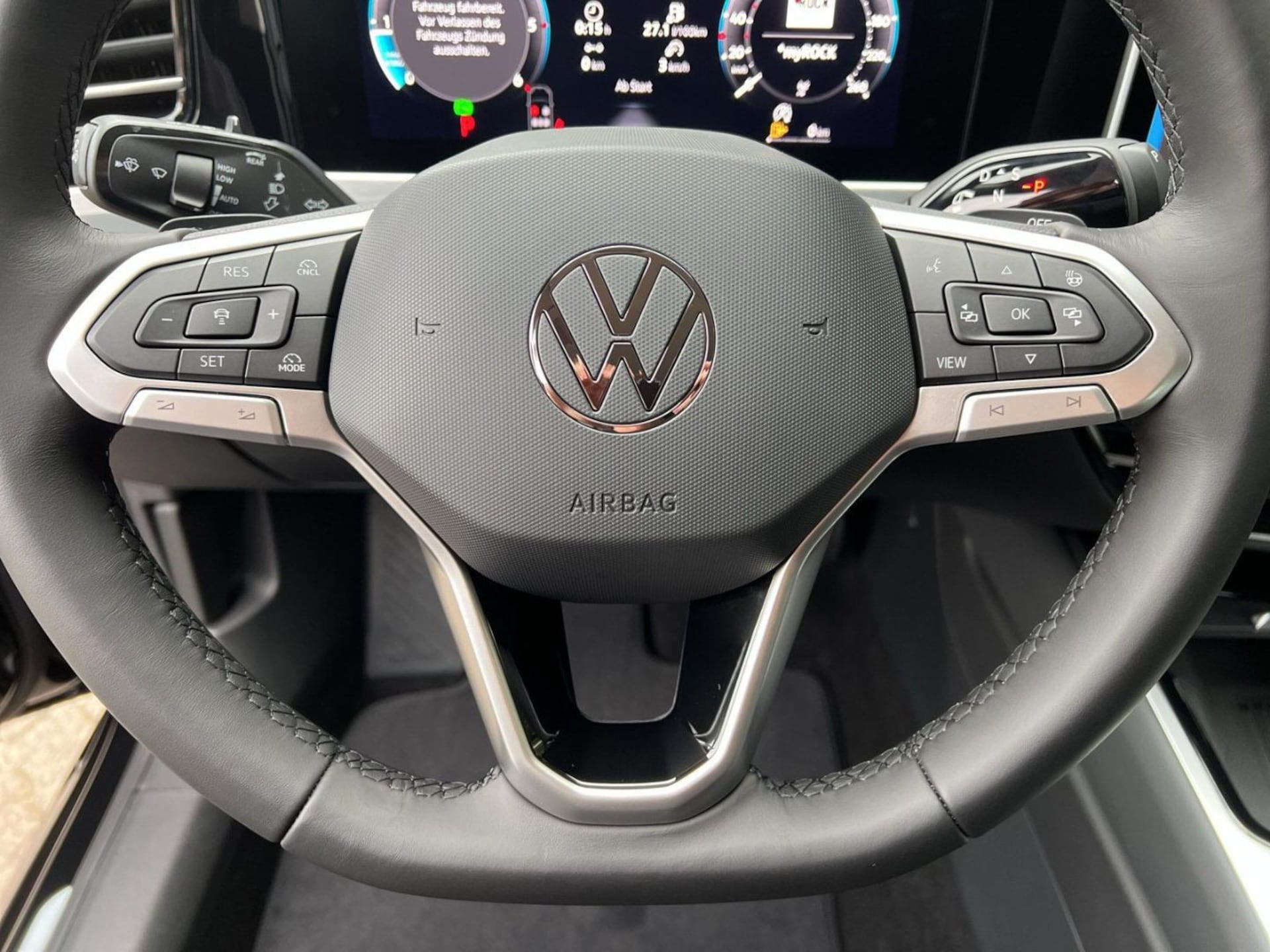 Volkswagen Passat Elegance