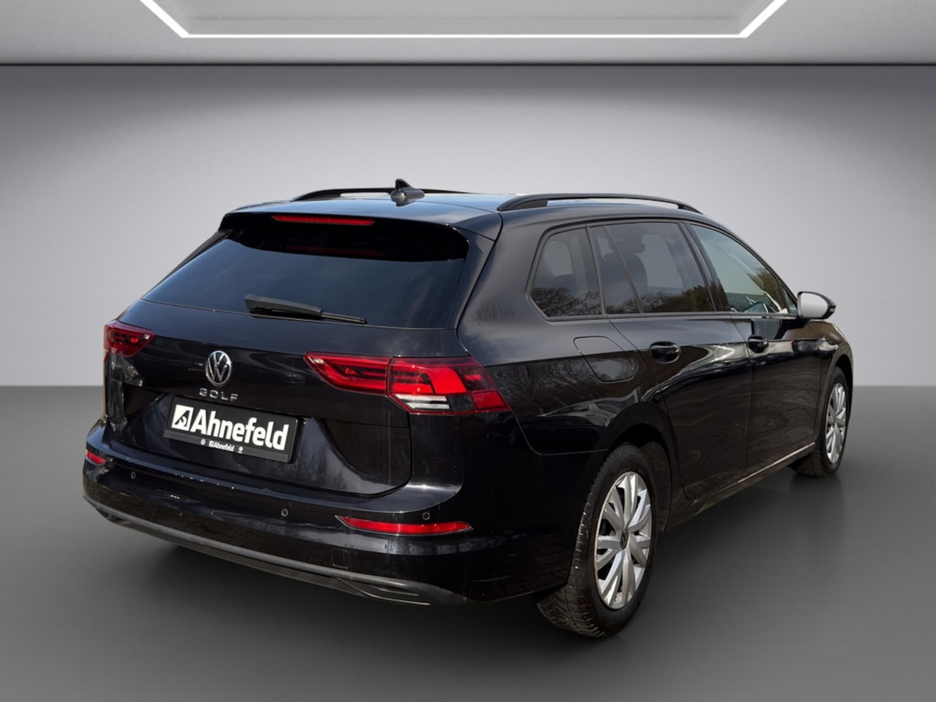 Volkswagen Golf Variant Life
