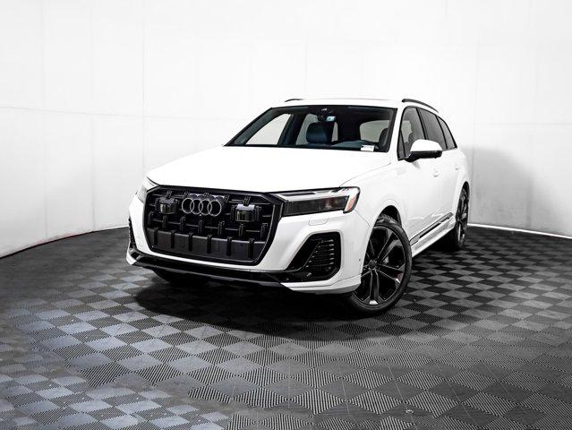 2026 Audi Q7 55 Premium Plus quattro Tiptronic's photo