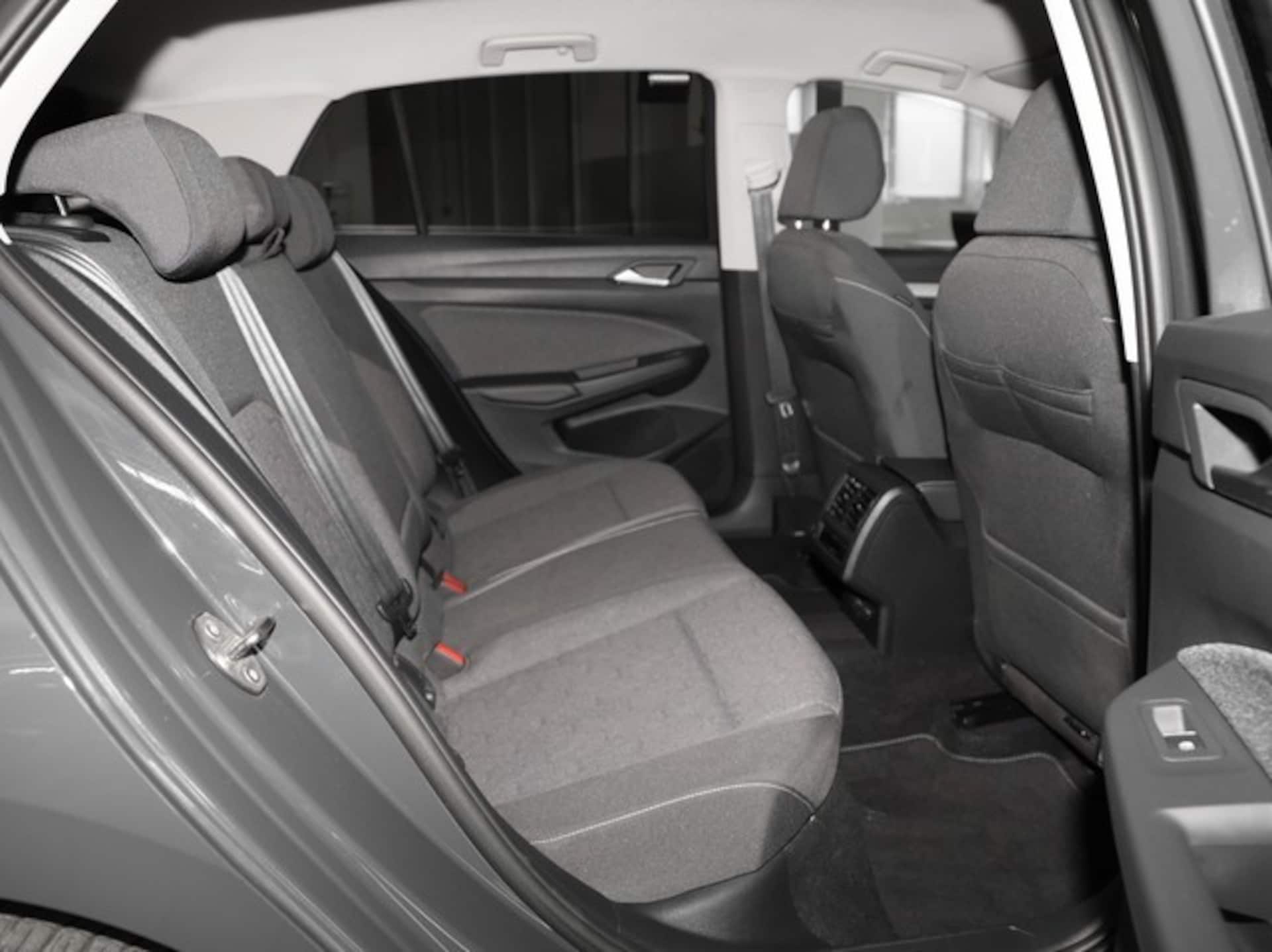 Volkswagen Golf MOVE