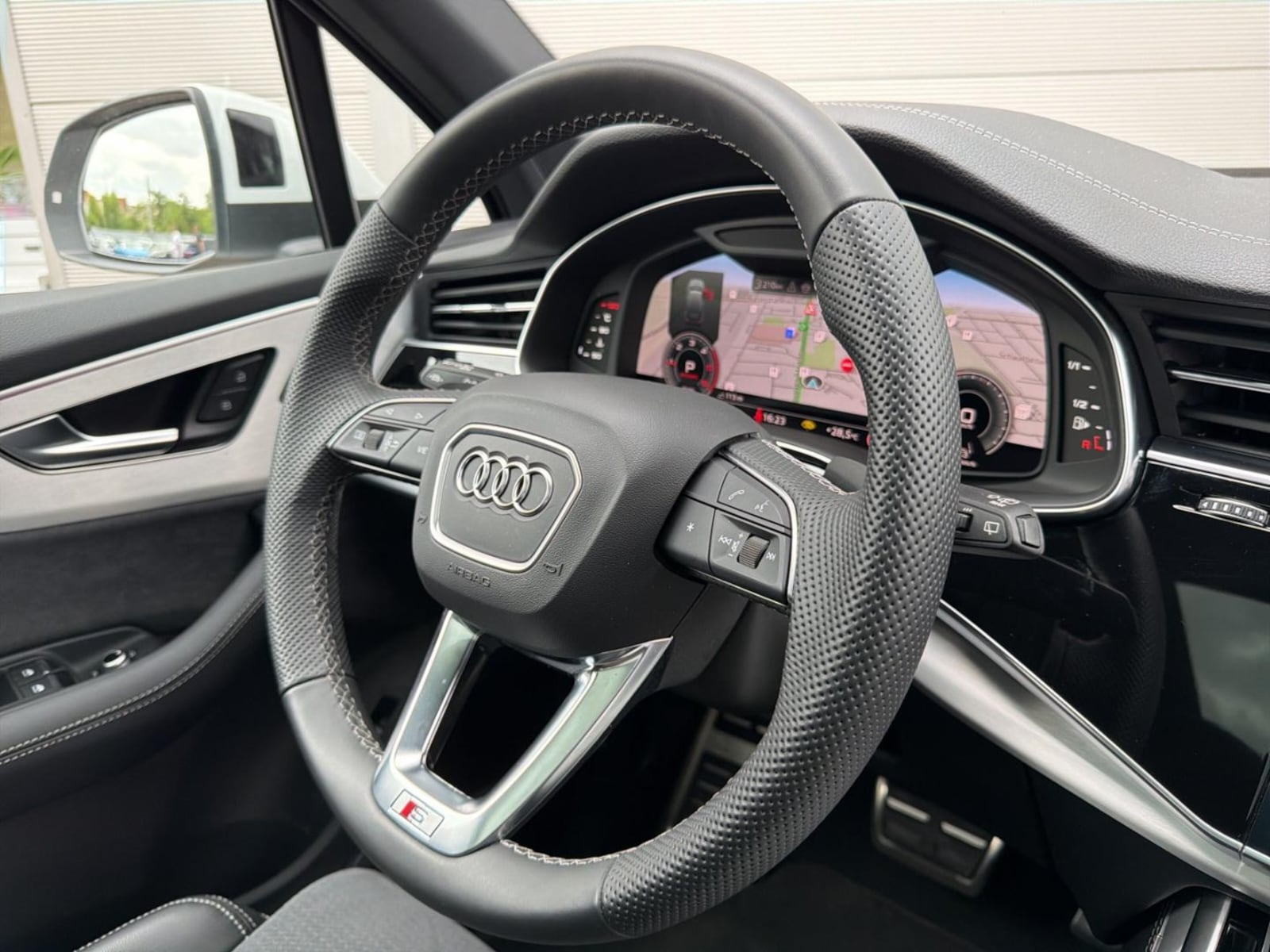 Audi Q7 – Bild 14