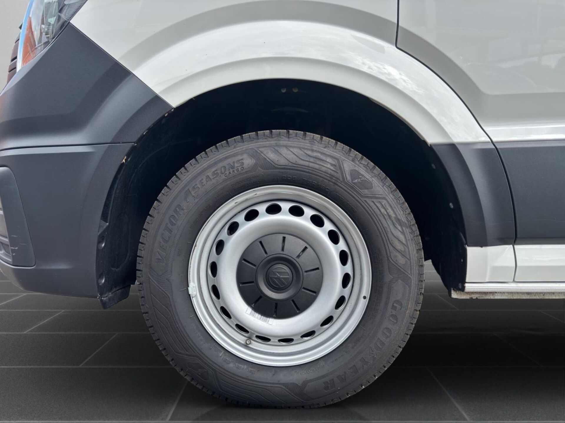 Volkswagen Crafter Kasten mittlerer Radstand