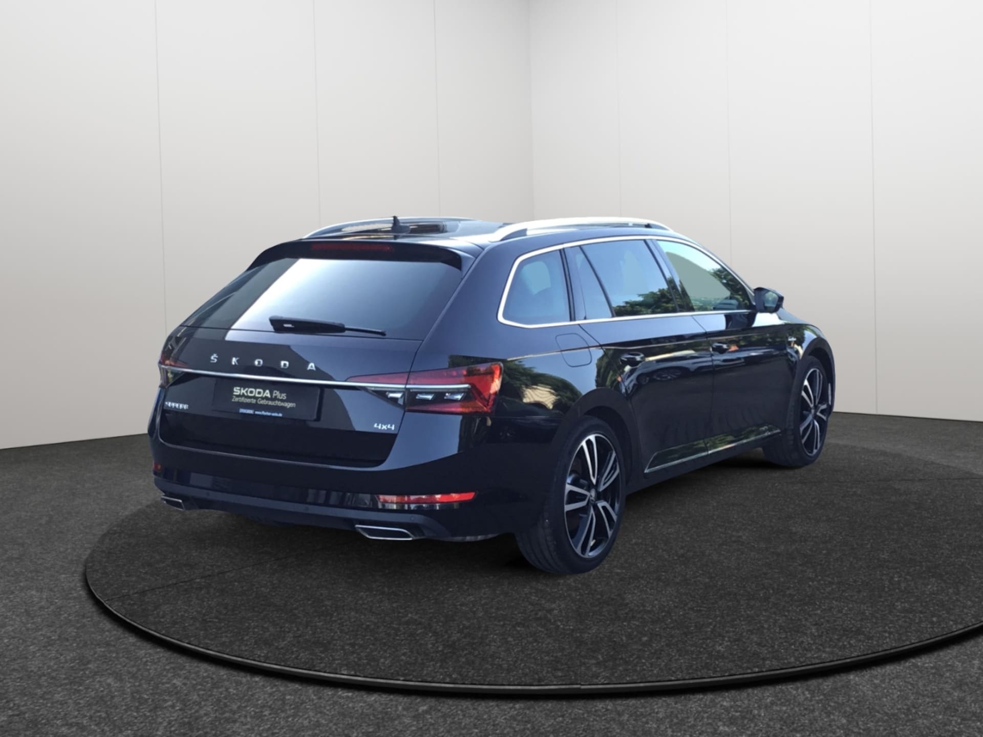 Skoda Superb Combi Laurin & Klement